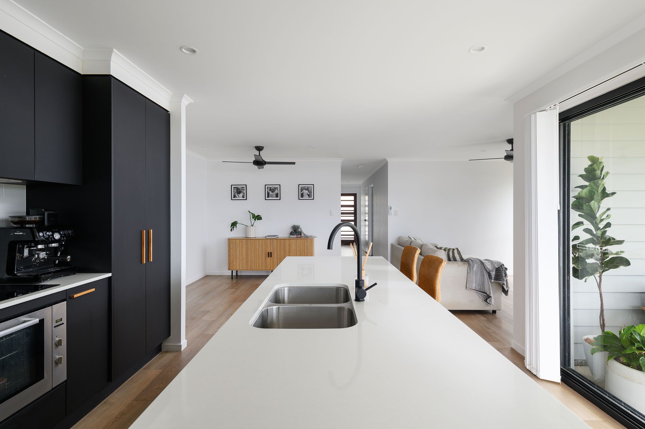 11 Mahogany Way — photo 6 of 15