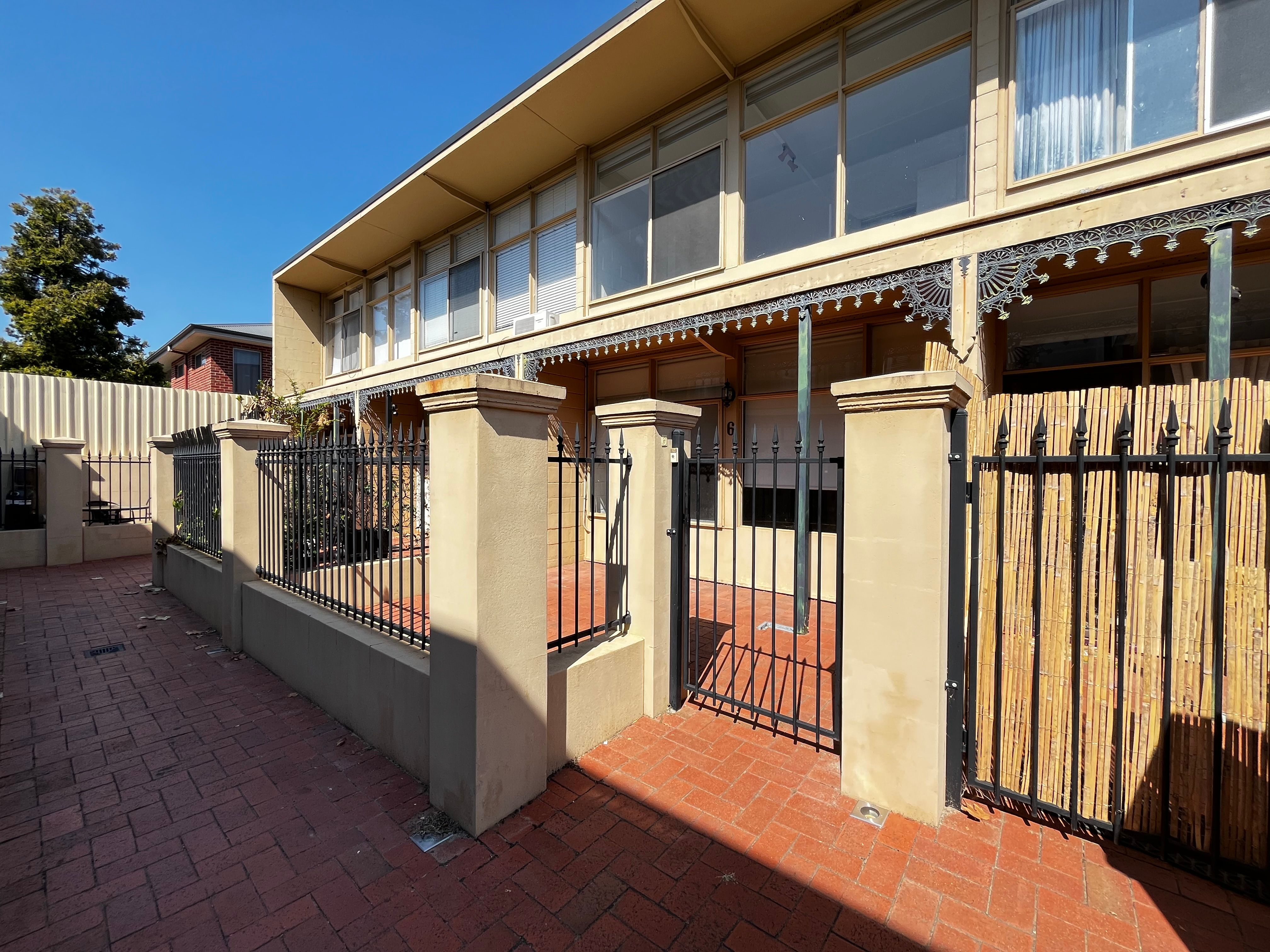 6/750 Macauley Street, Albury, NSW 2640
