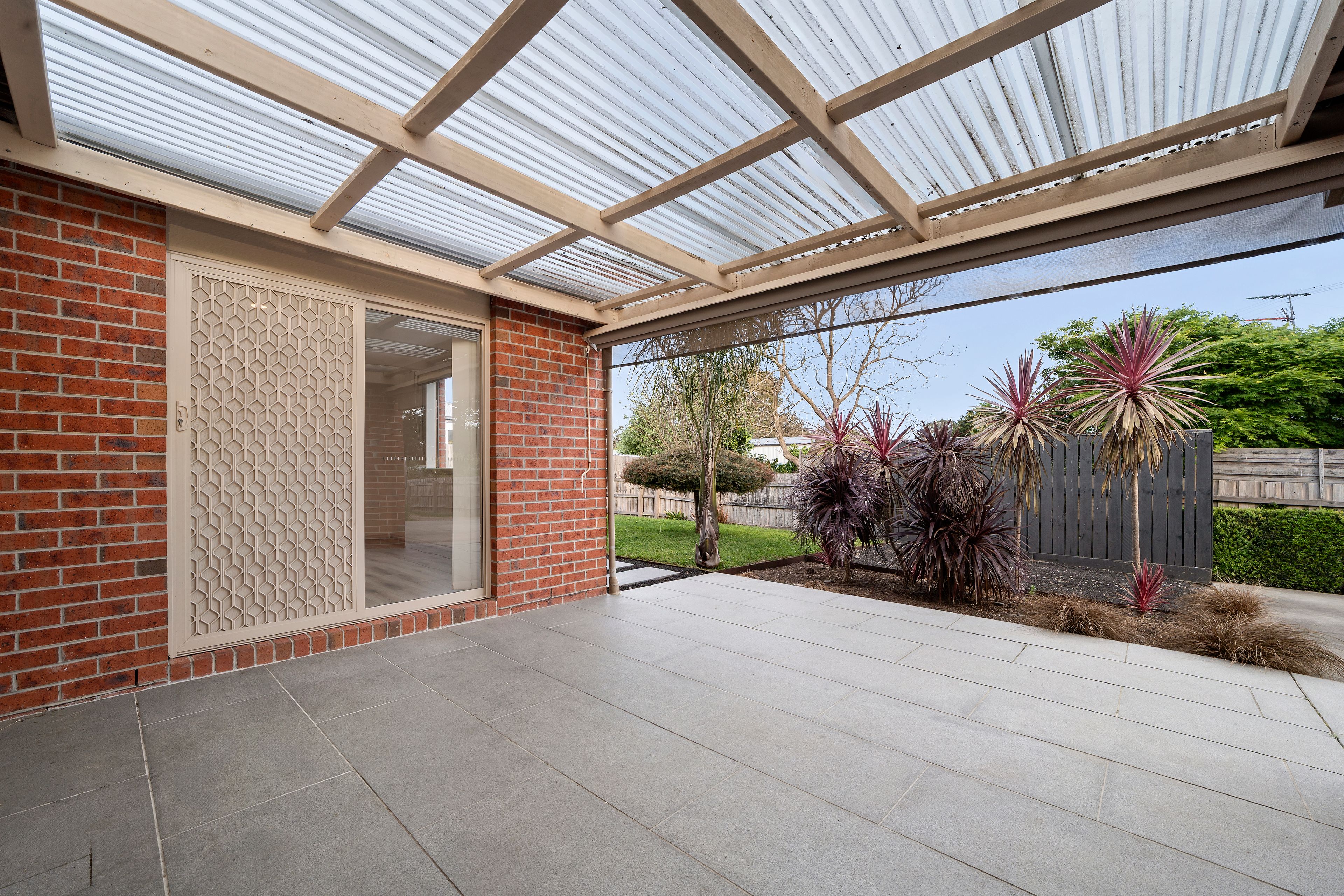 8a Pearce Street — photo 19 of 24