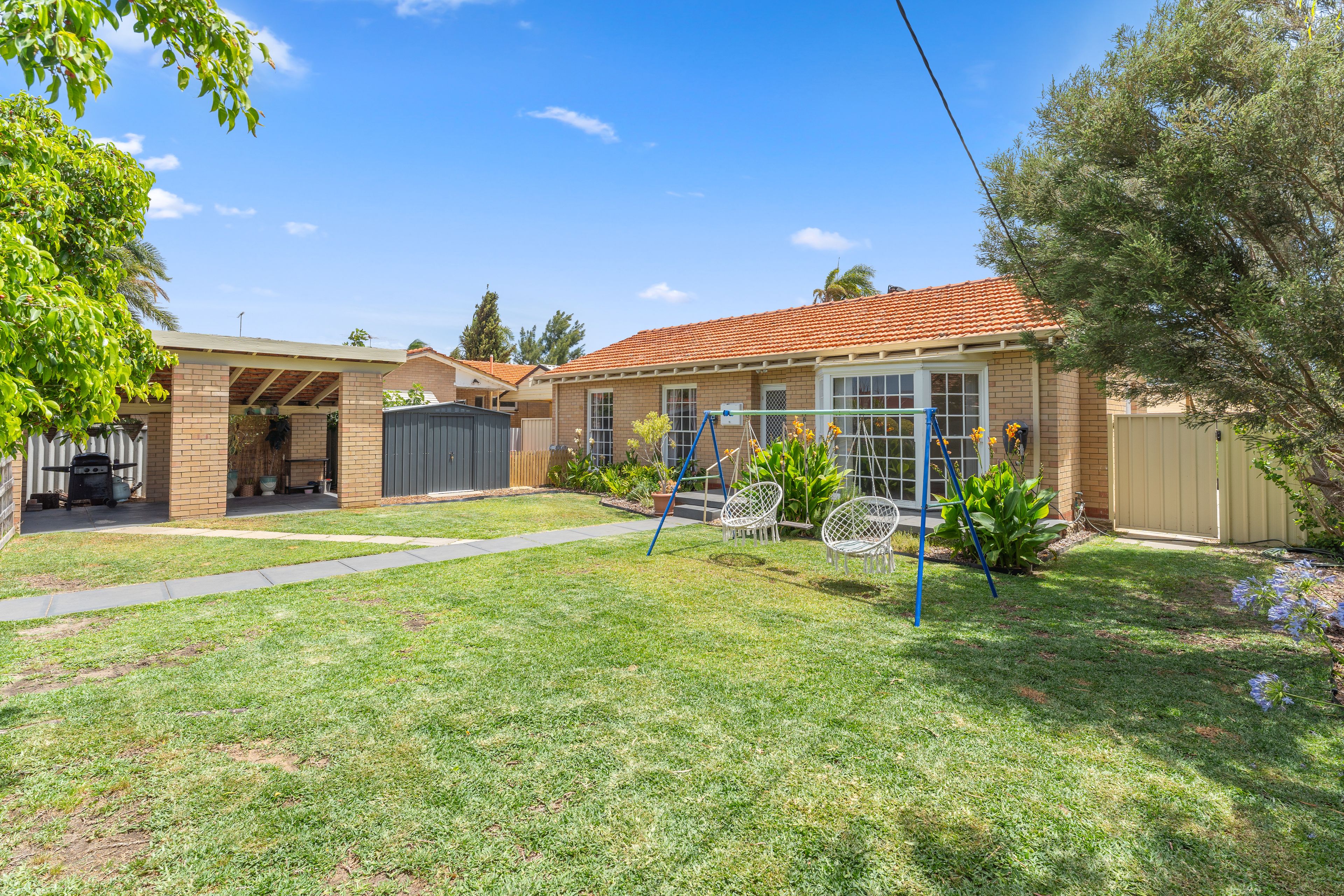 9 Octans Court, Rockingham WA 6168