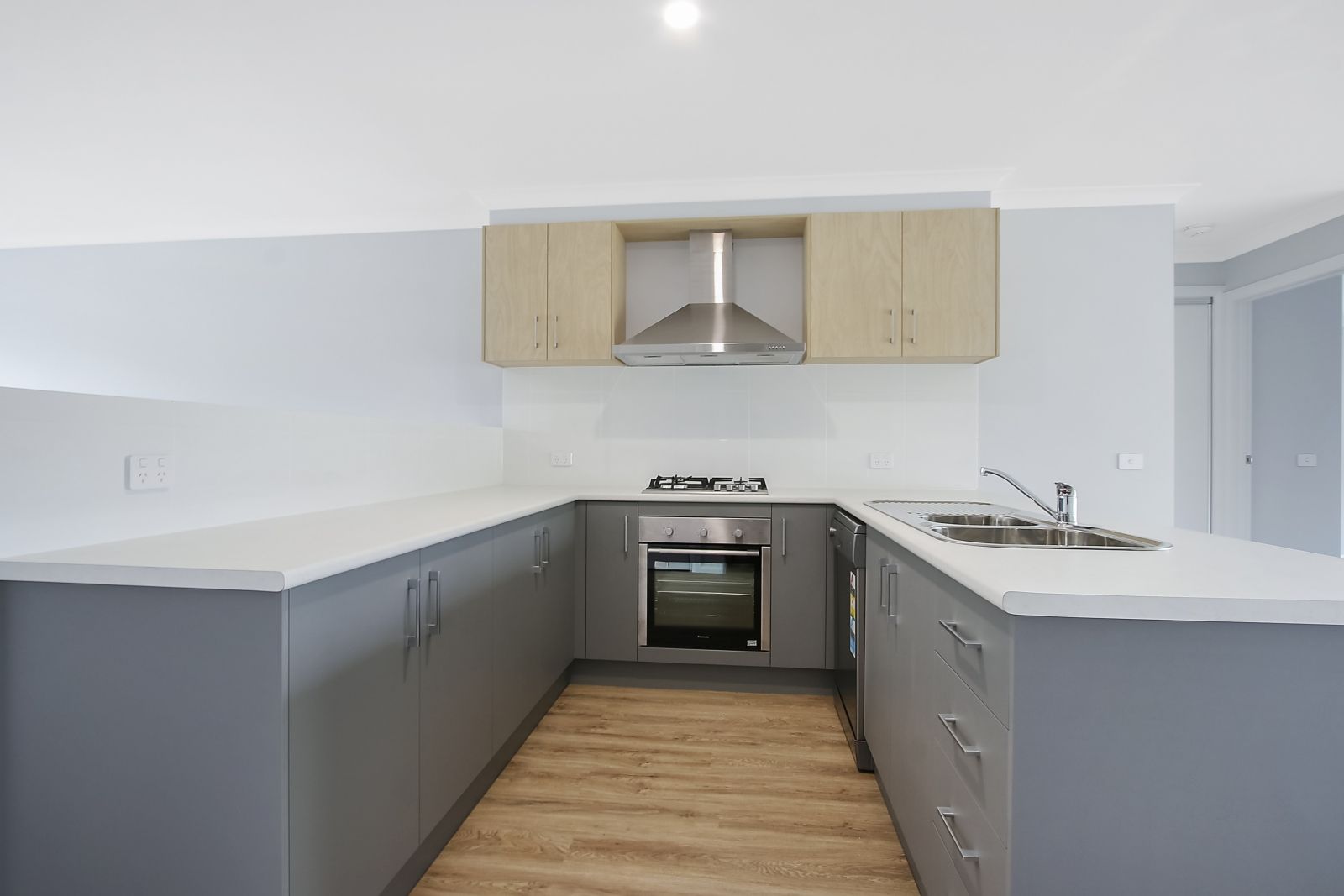 8/647 Prune Street, Lavington, NSW 2641