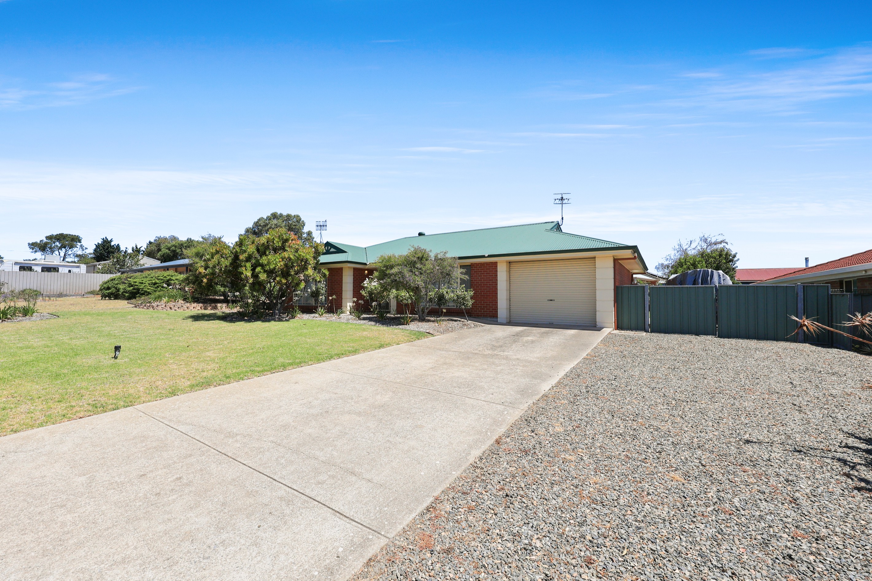 19 Sinclair Street, Hayborough, SA 5211