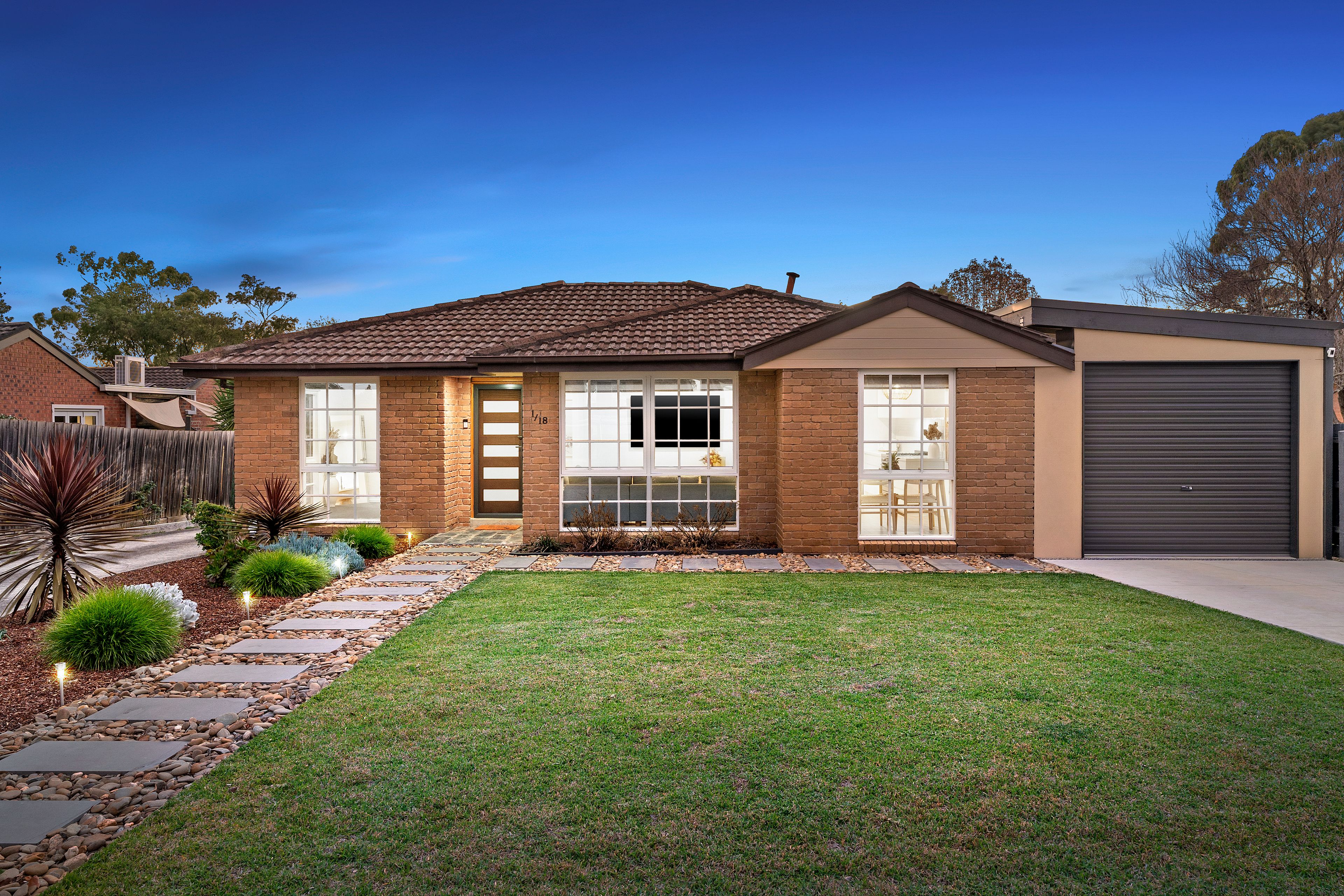 18 Riding Way, Ferntree Gully VIC 3156