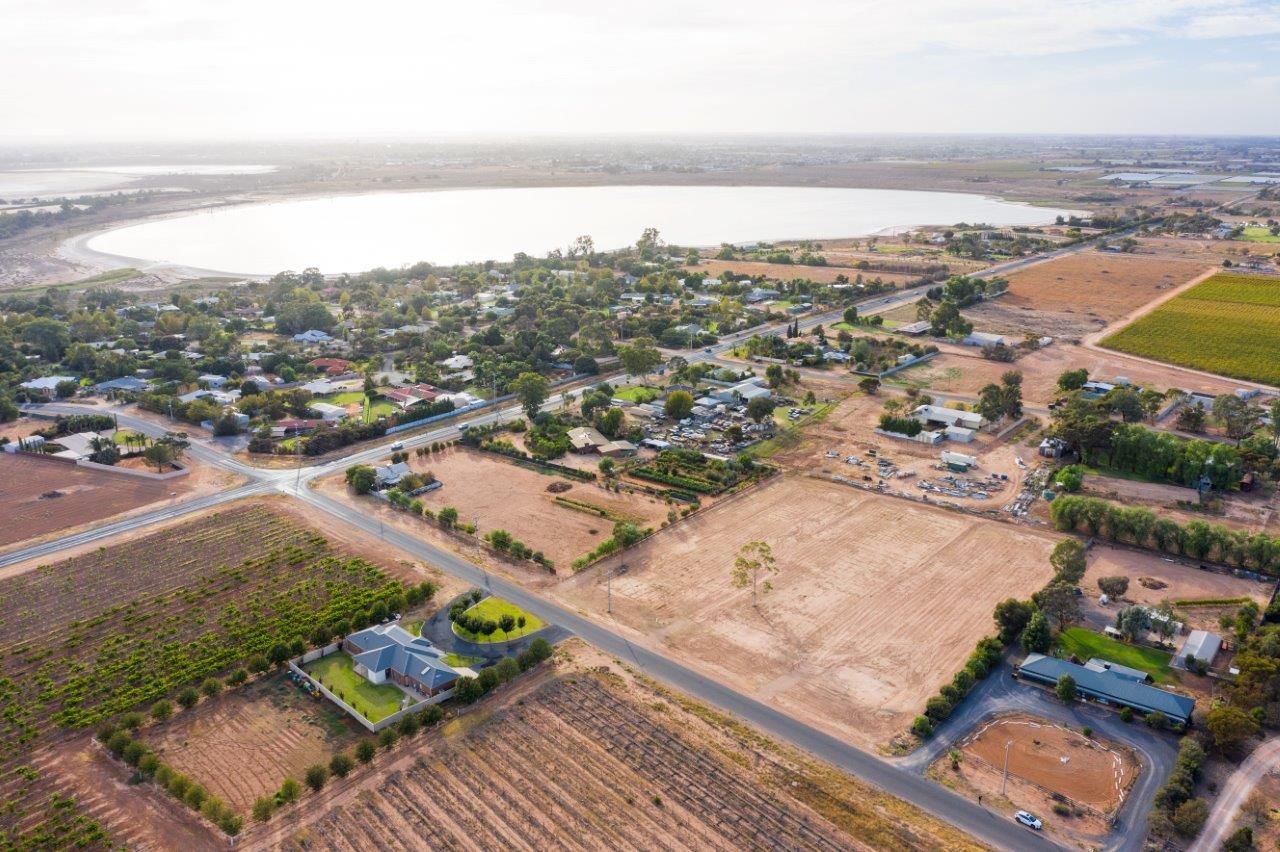 Lot 2/301 McEdward Street, Cabarita, VIC 3505