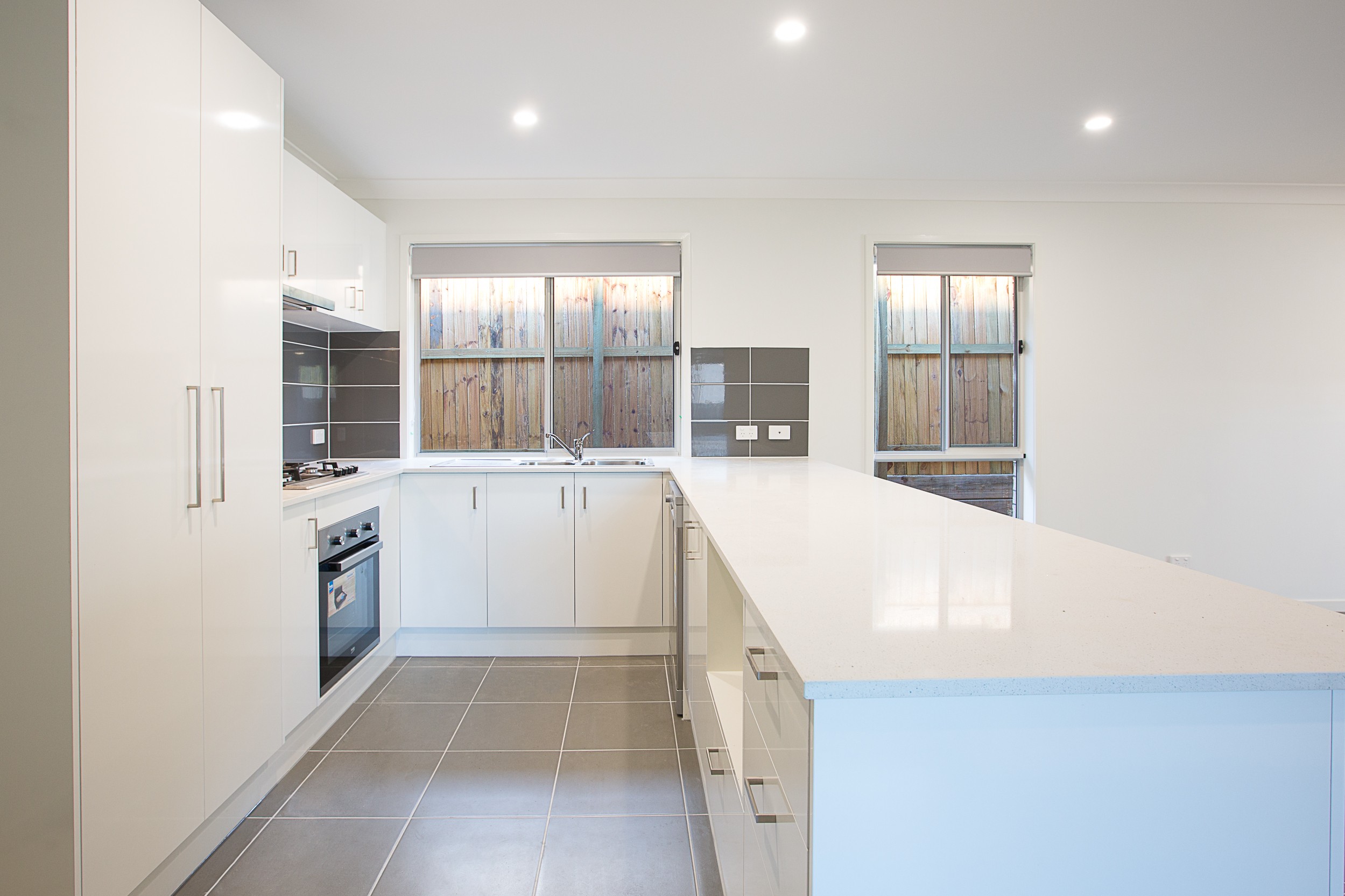 11 Cooper Way, SPRING MOUNTAIN, QLD 4300