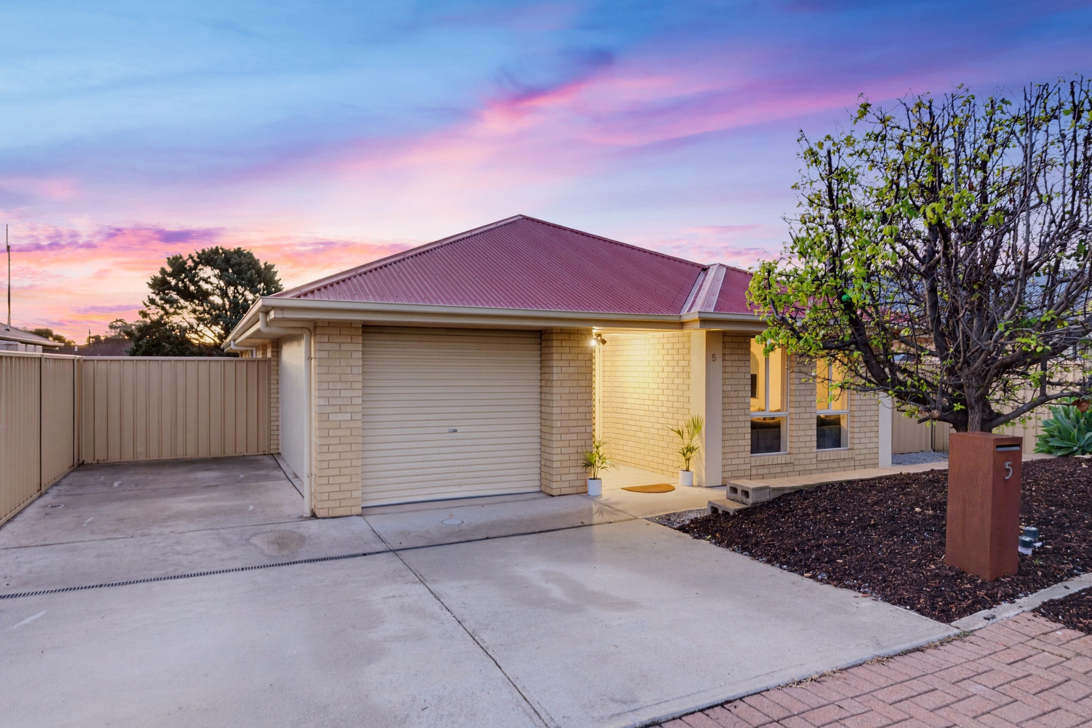 5 Shell Street — photo from Ray White Seaford