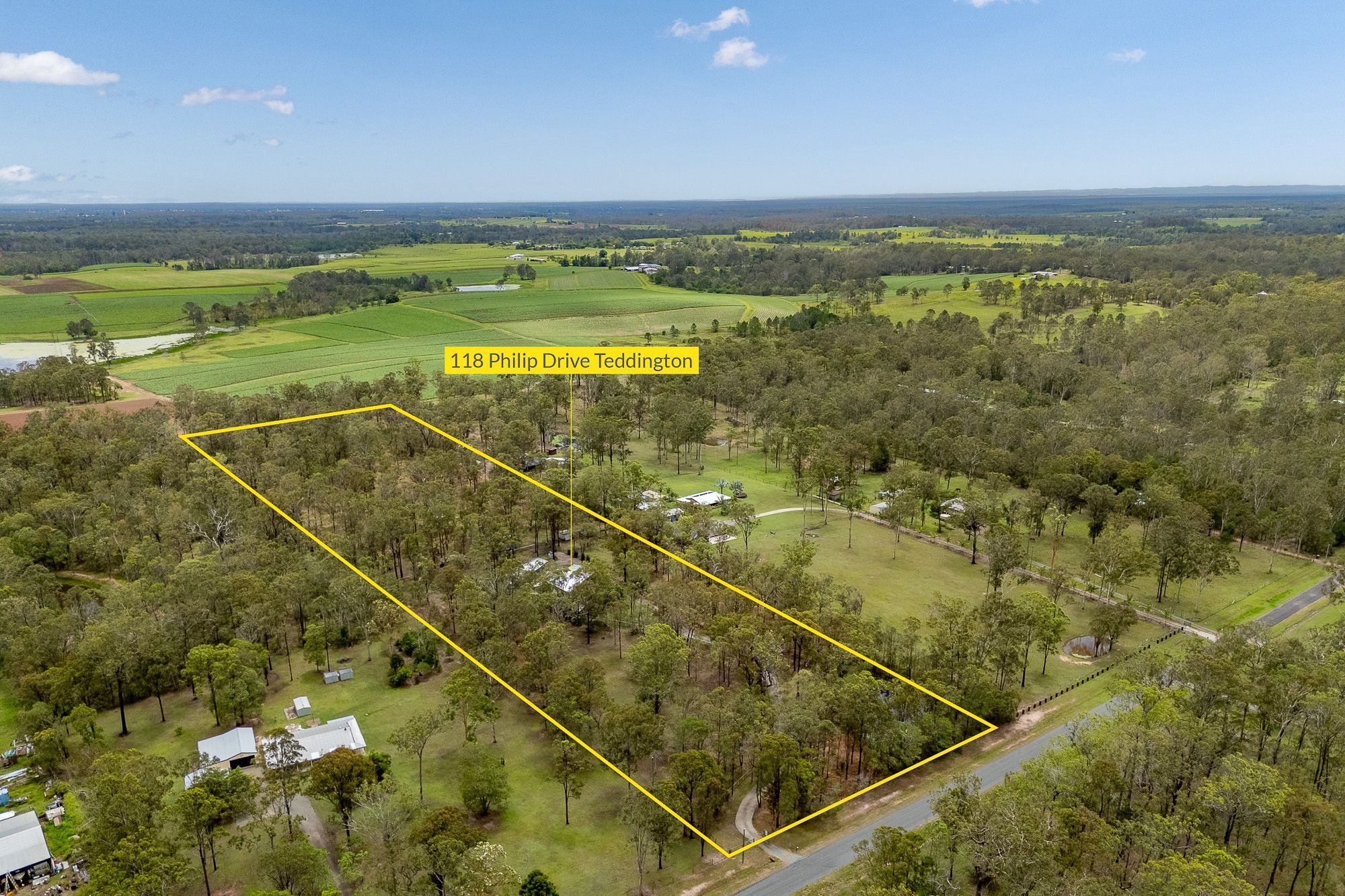 118 Philip Drive, Teddington, QLD 4650