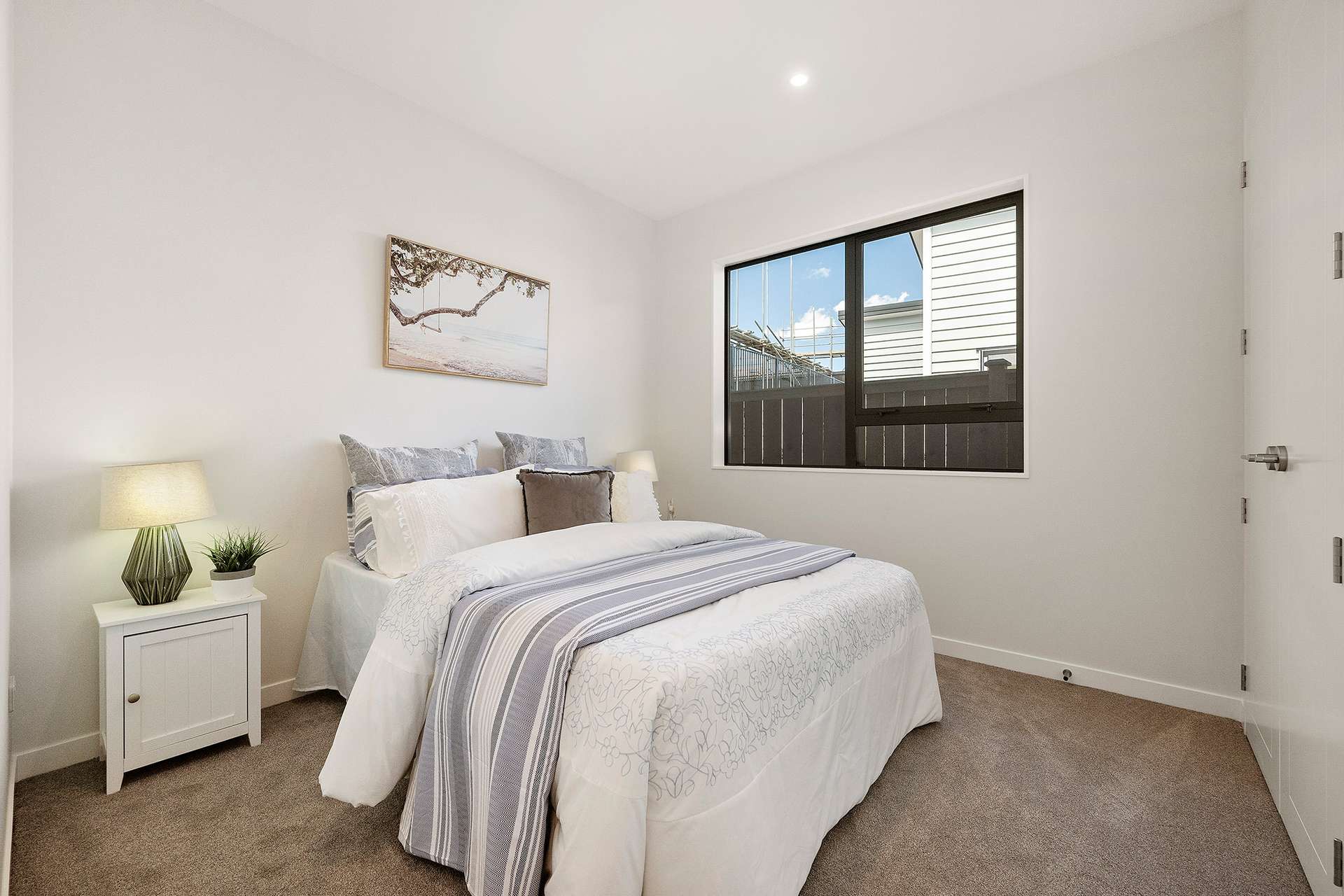 32 Tipu Crescent photo 13