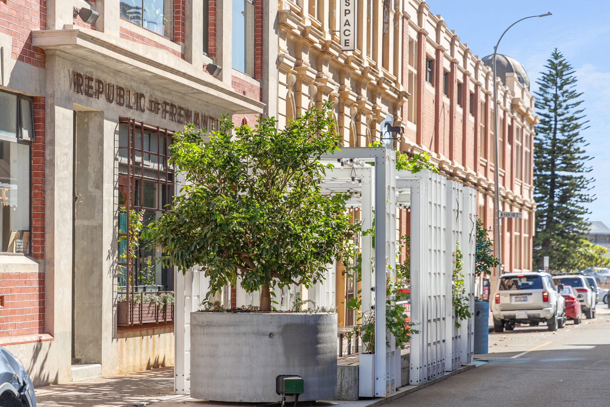 2/7 Leake Street, Fremantle, WA 6160