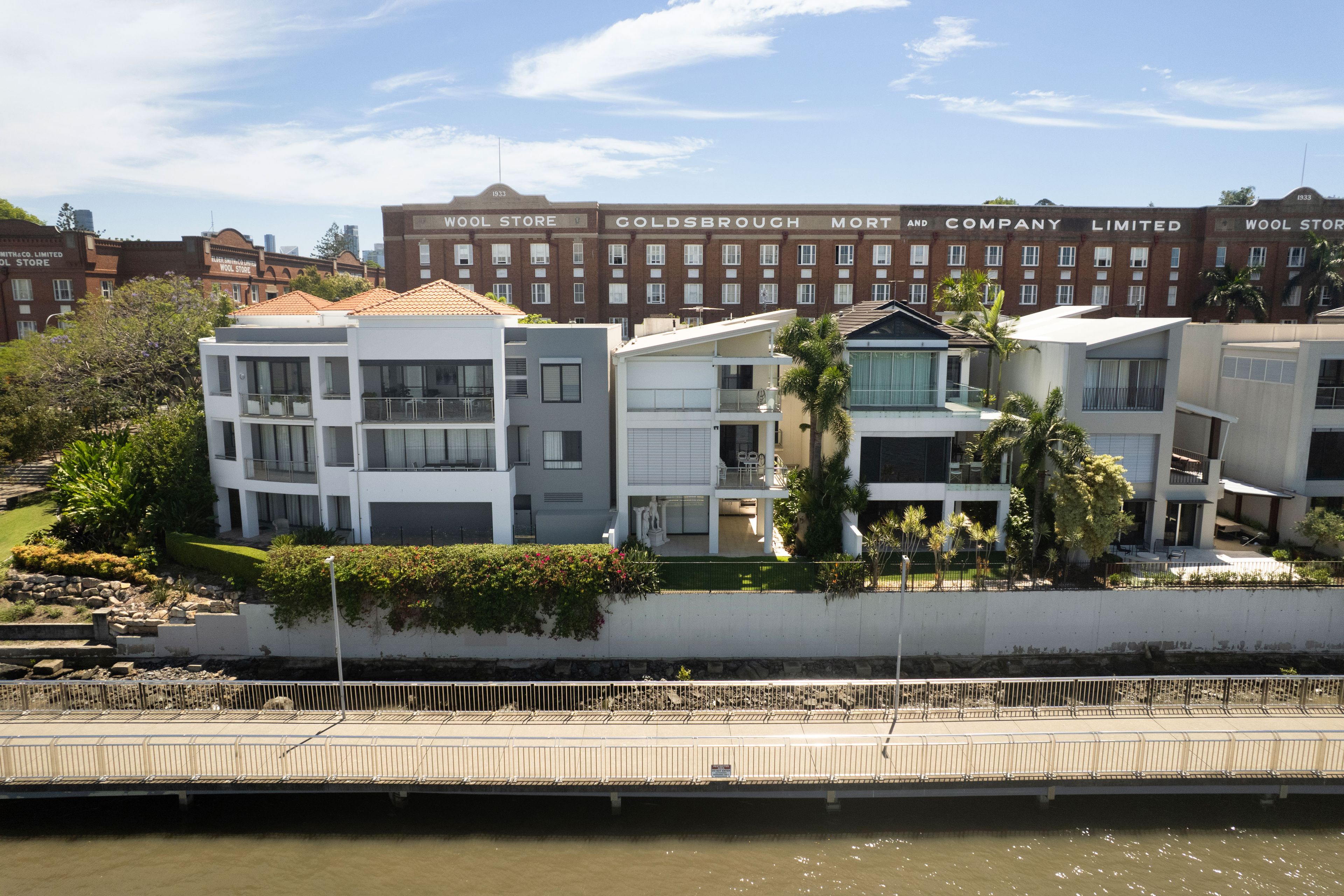 77 Macquarie Street, Teneriffe QLD 4005