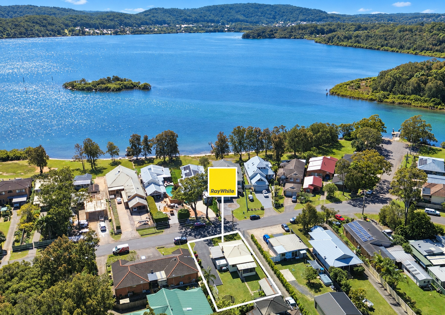 47 Kincumber Crescent — photo from Ray White RPG