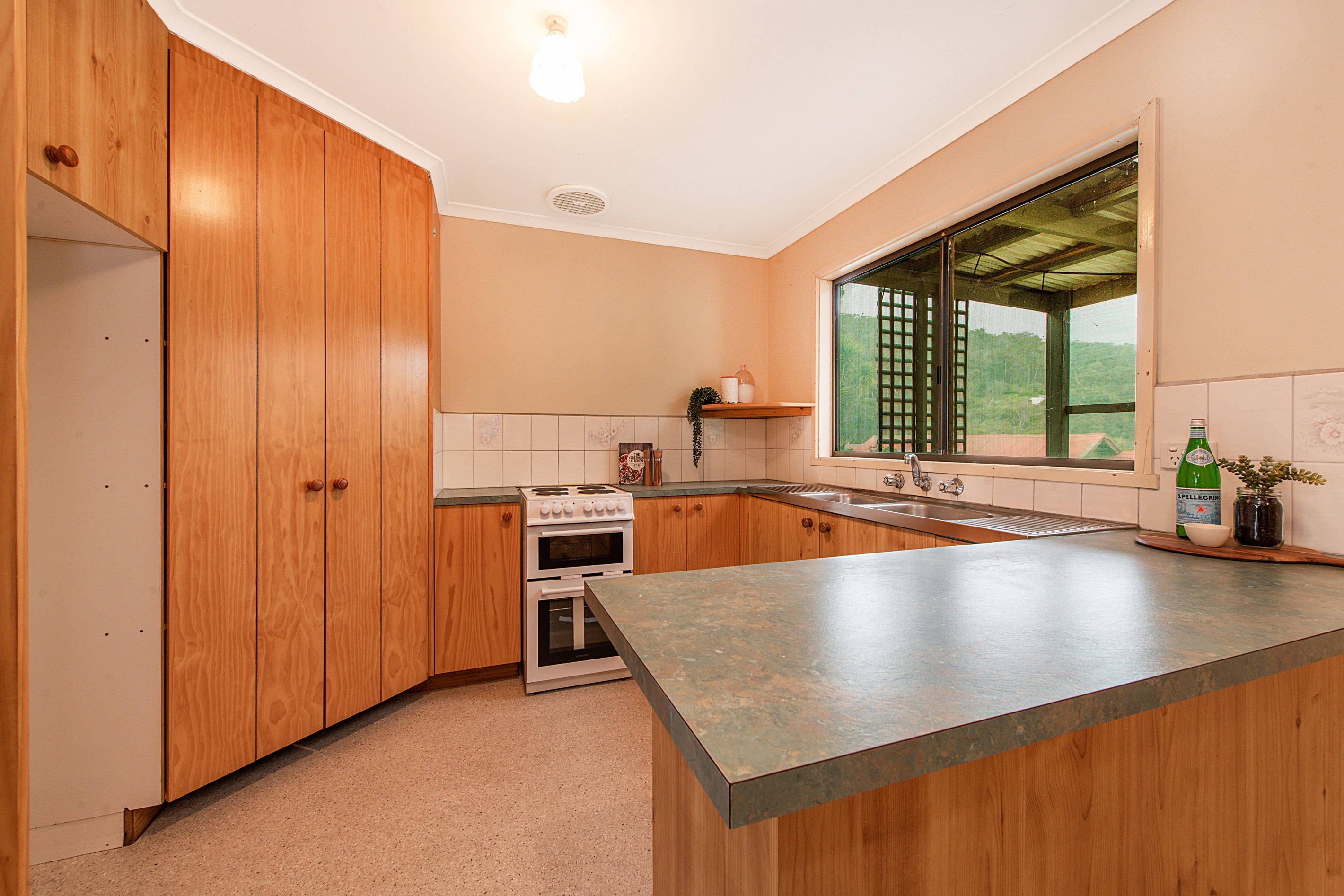 17 Ladys Walk, Upper Ferntree Gully, VIC 3156
