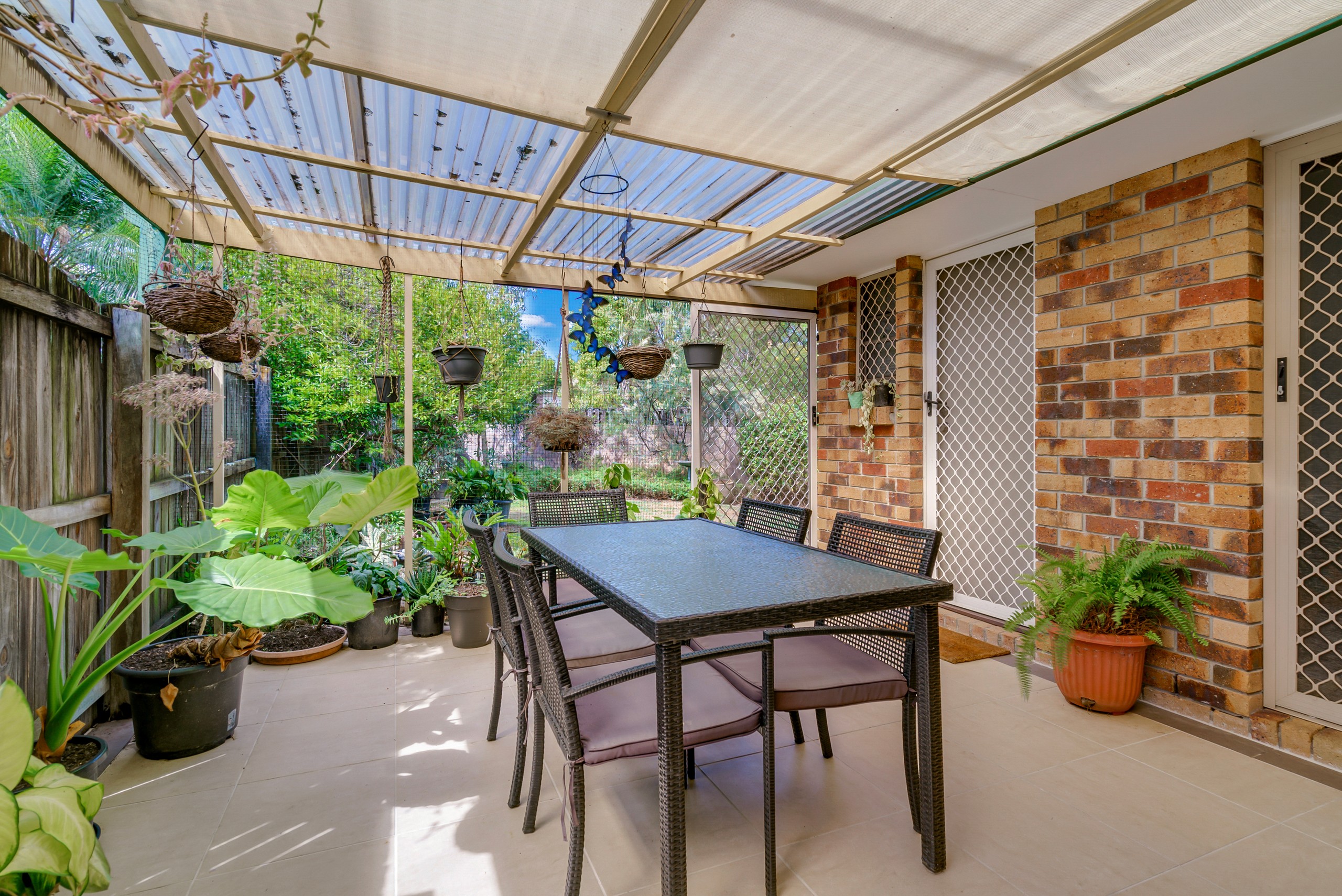 23 Kalmia Court, Elanora, QLD 4221