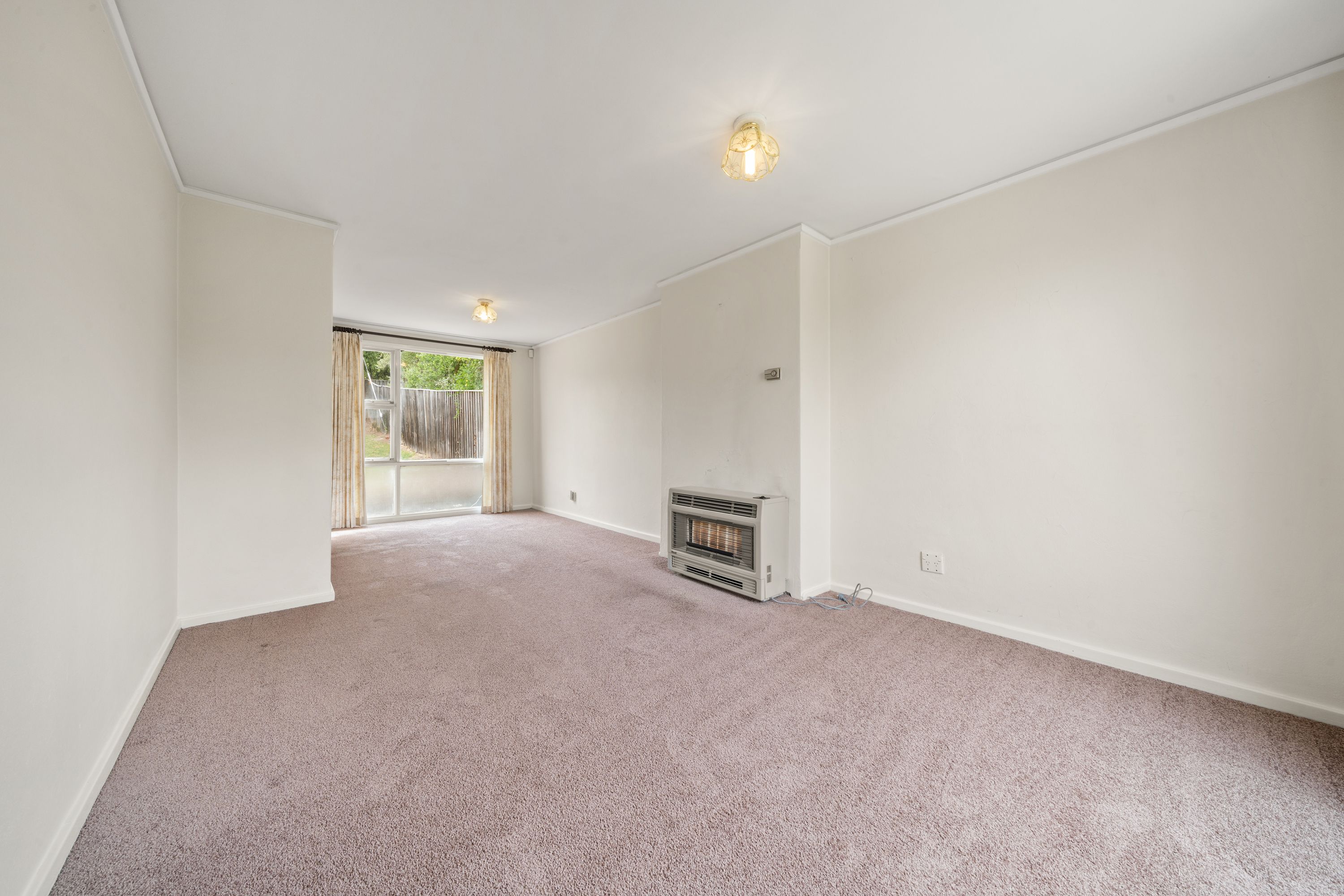 76 Hampton Circuit, Yarralumla, ACT 2600