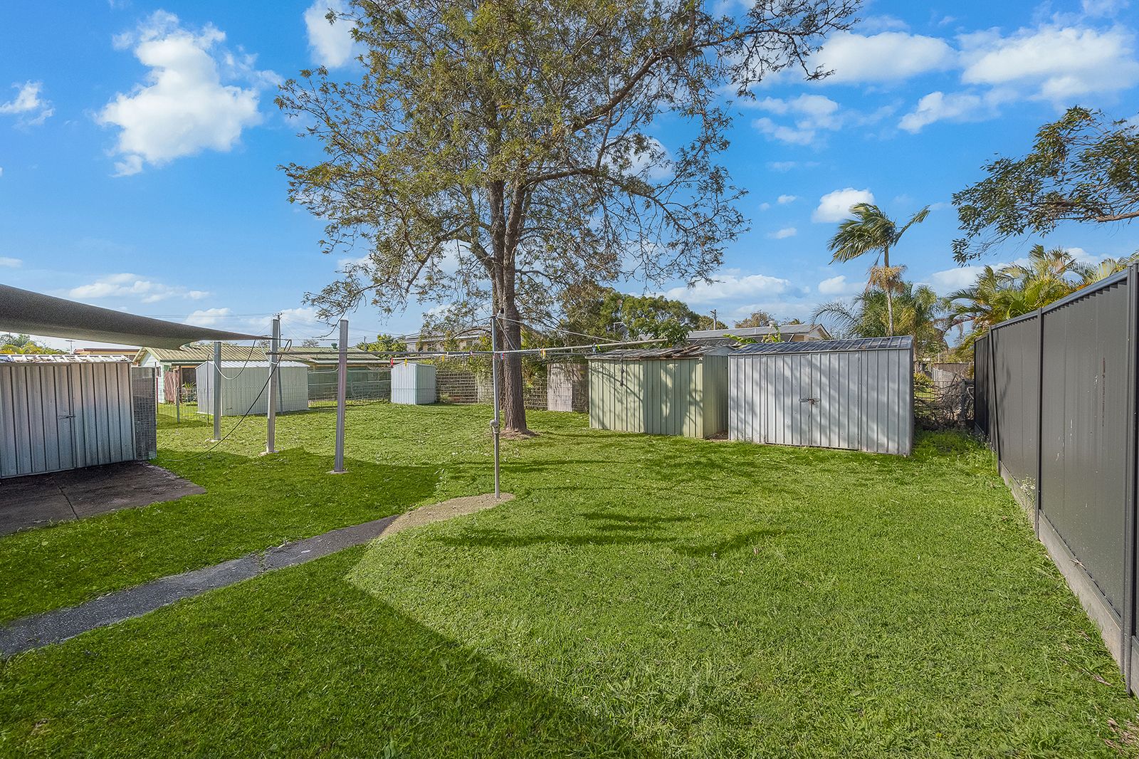 16 Katherine Street — photo 12 of 13