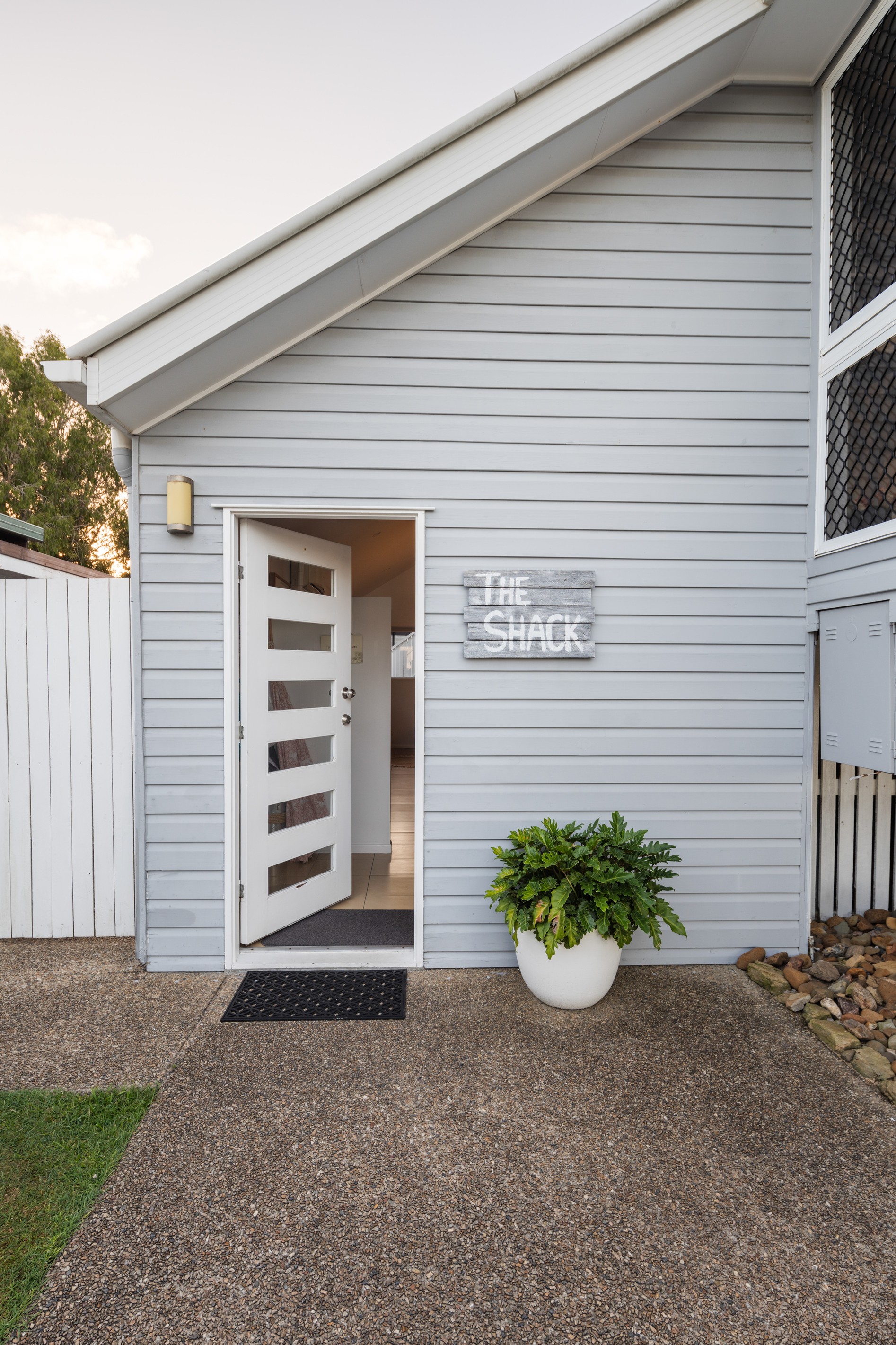 22 Hume Street, Golden Beach, QLD 4551