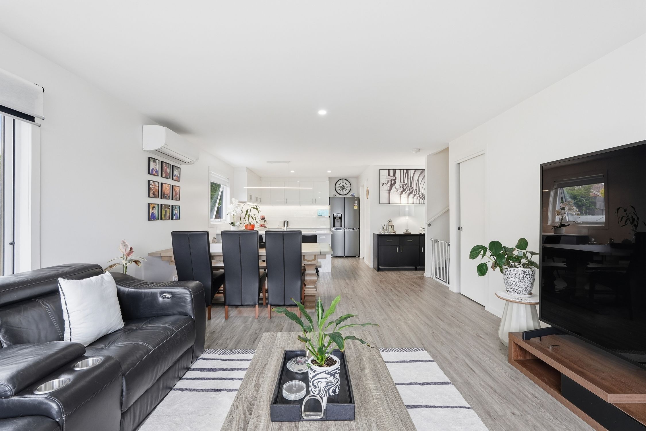 10/58 Barossa Road — photo from Ray White Hobart