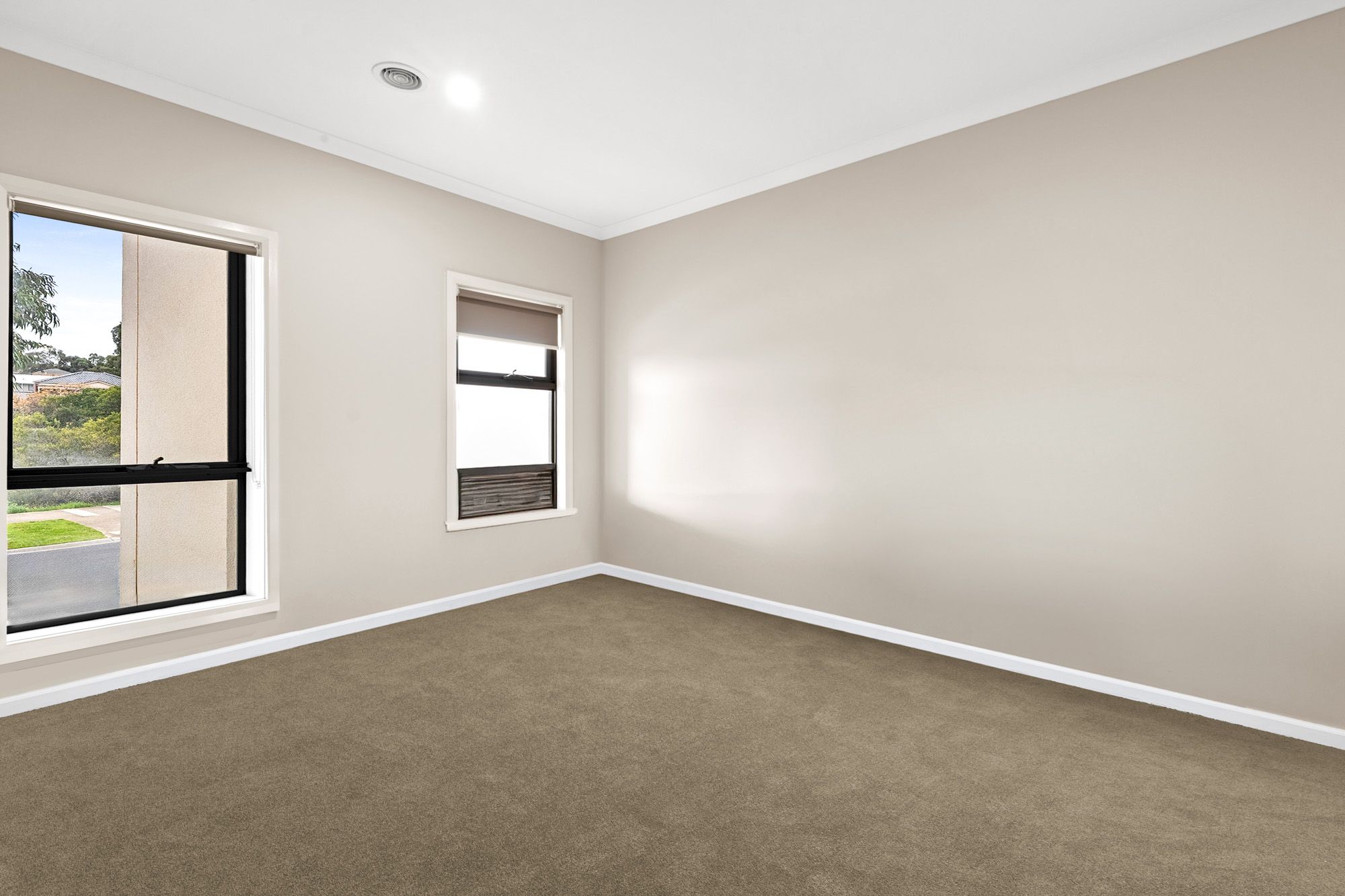 7 Latimer Street — photo 5 of 11