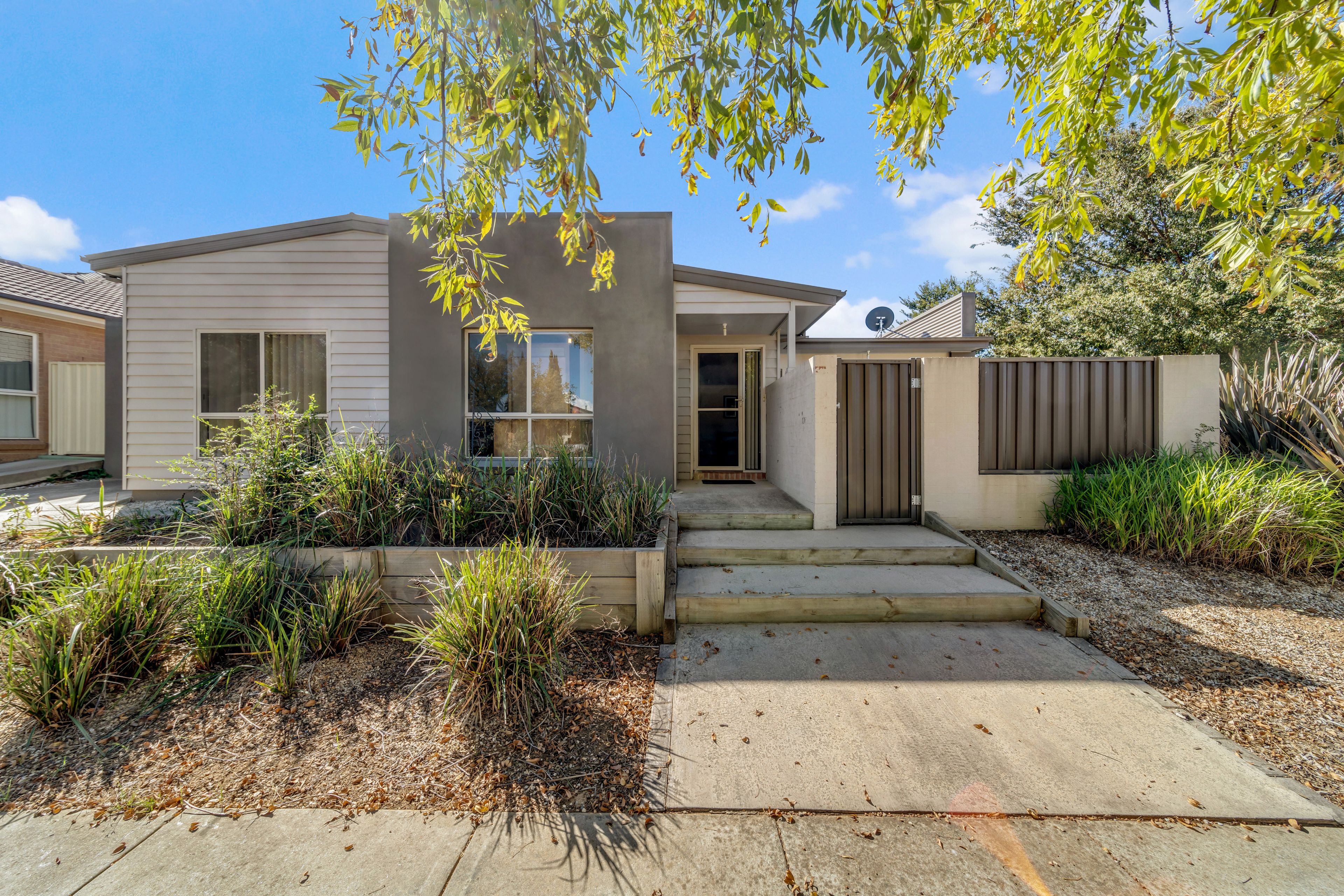 9 Epstein Street, Franklin ACT 2913