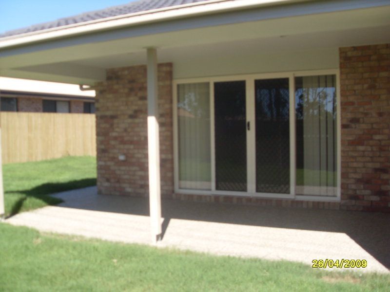 12 Somerwil Crescent, Bellbird Park, QLD 4300
