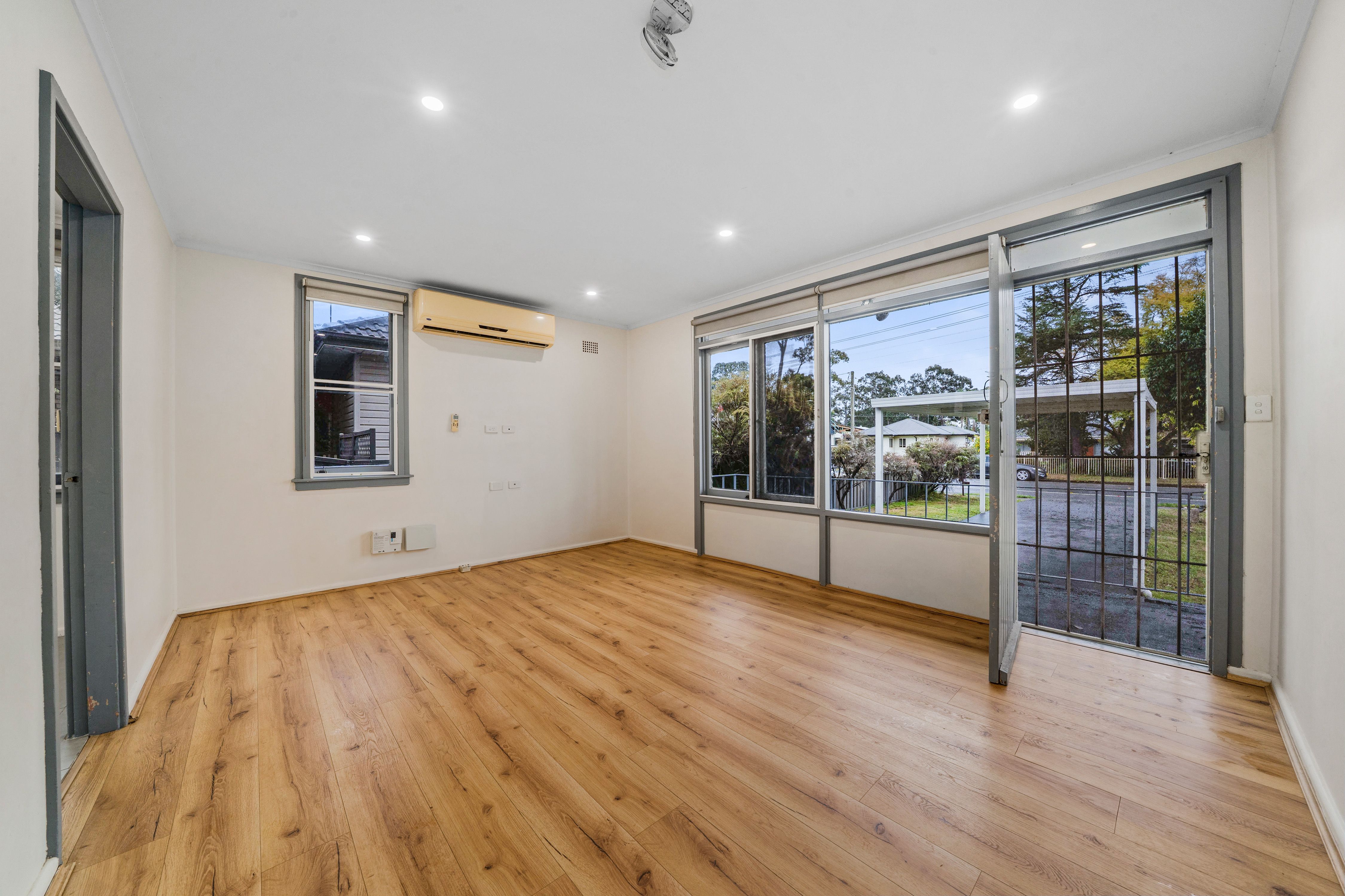 42 Eton Road — photo 3 of 15