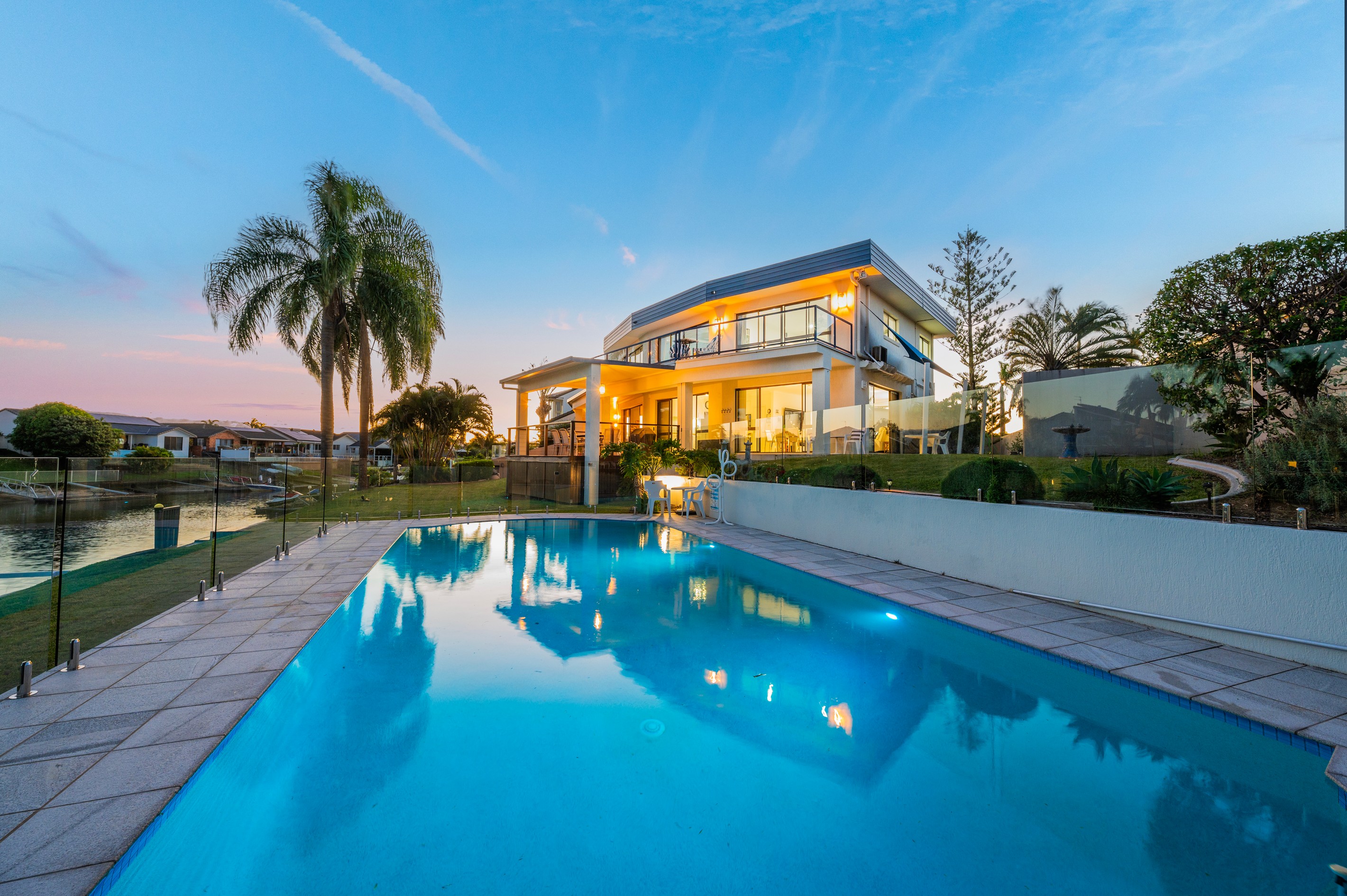 31 Rannock Avenue, Benowa Waters, QLD 4217