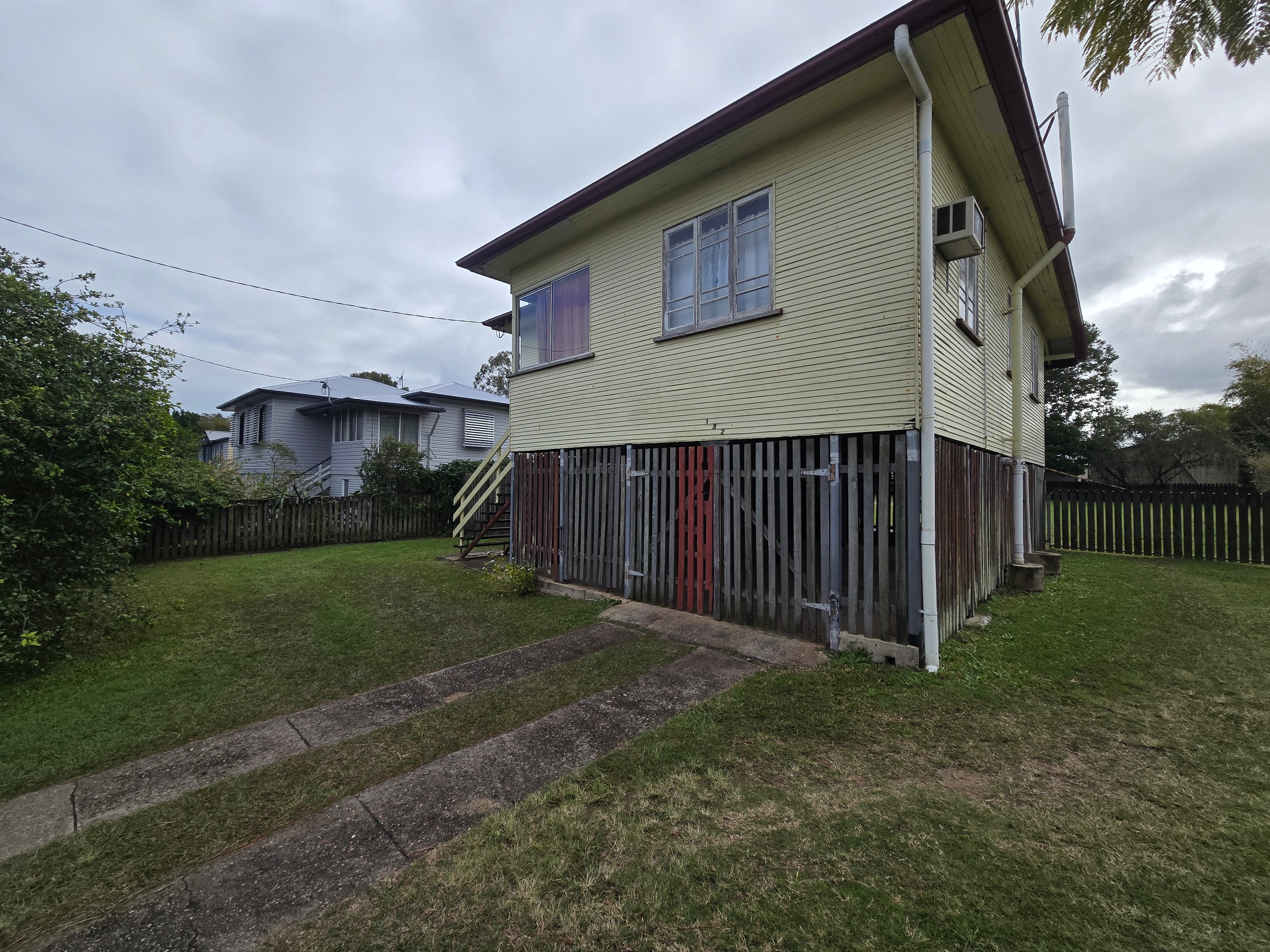 132 Cambridge Street, Granville, QLD 4650