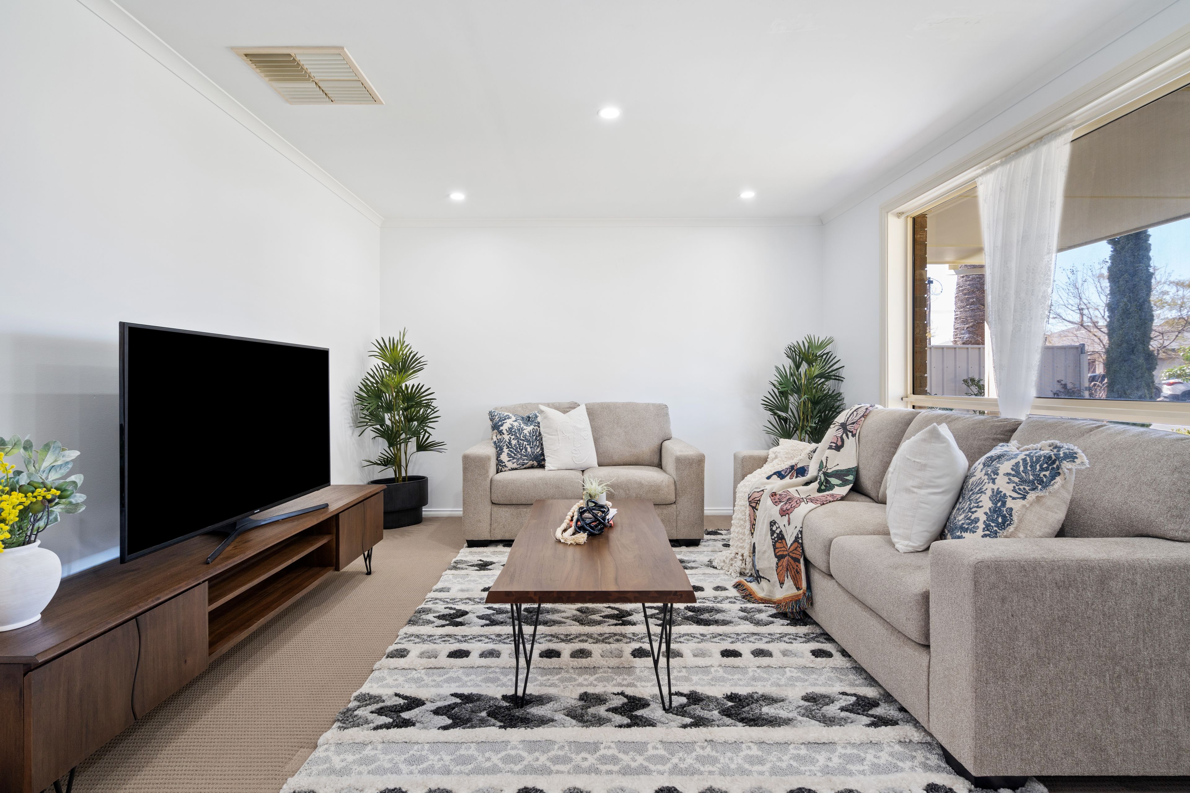 2 Richard Avenue, Mitchell Park, SA 5043