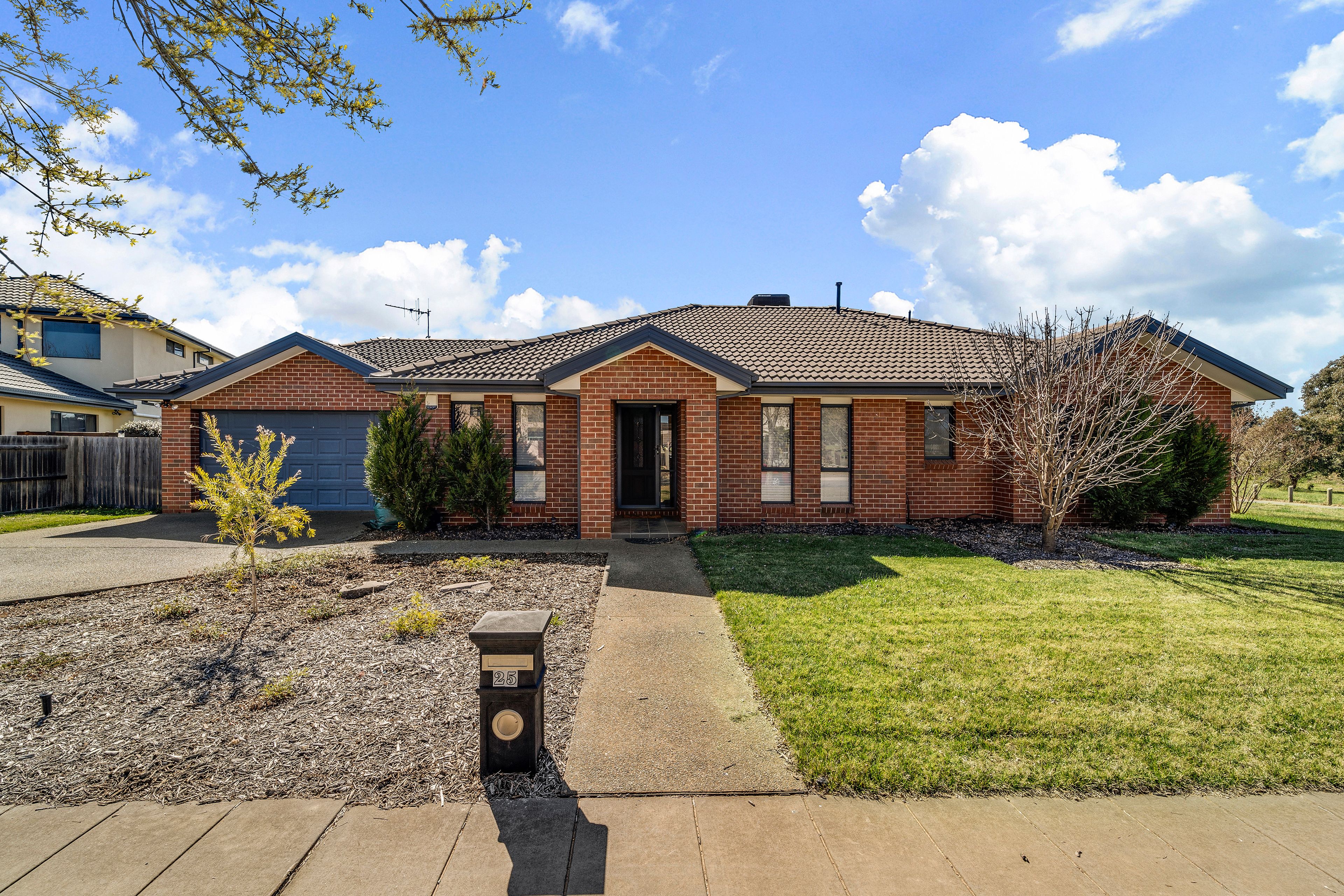 25 Wallaman Street, Harrison ACT 2914