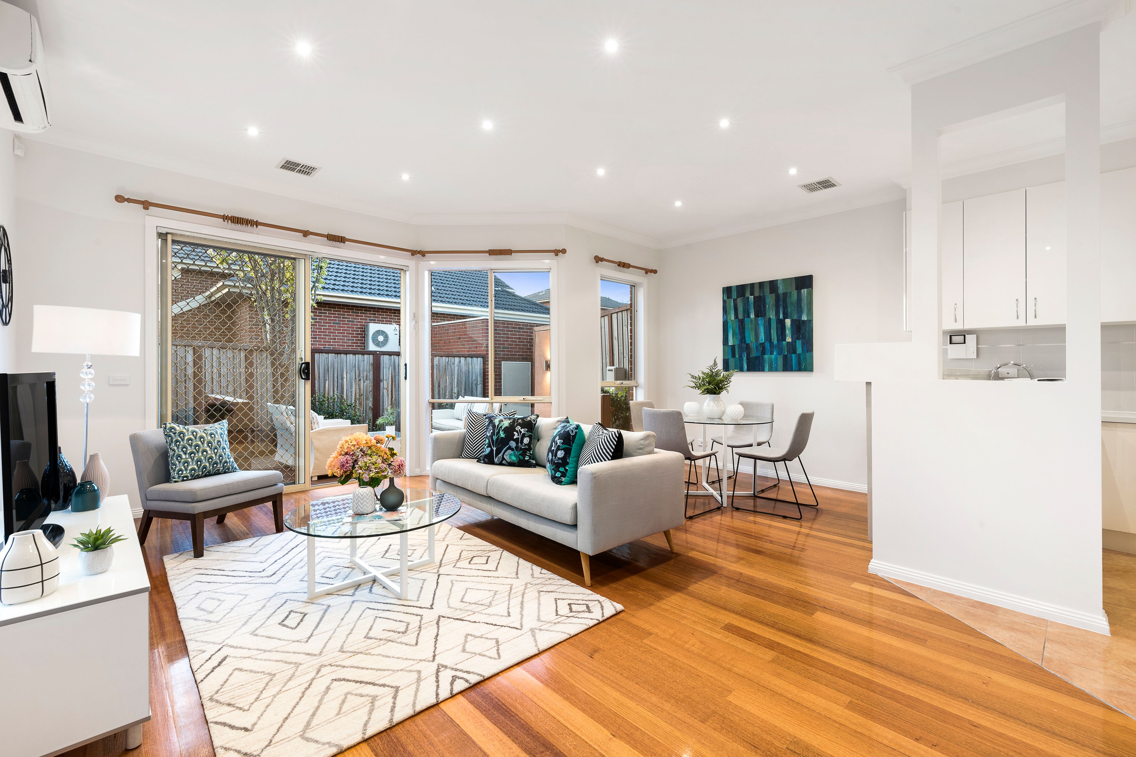 2/11 Hiscock Street, Chadstone, VIC 3148