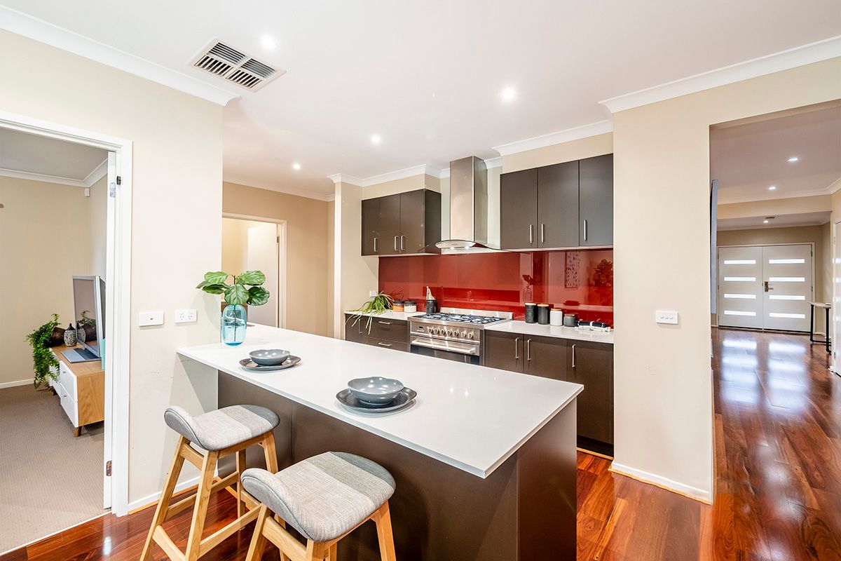 9 Livida Circuit, Lyndhurst, VIC 3975
