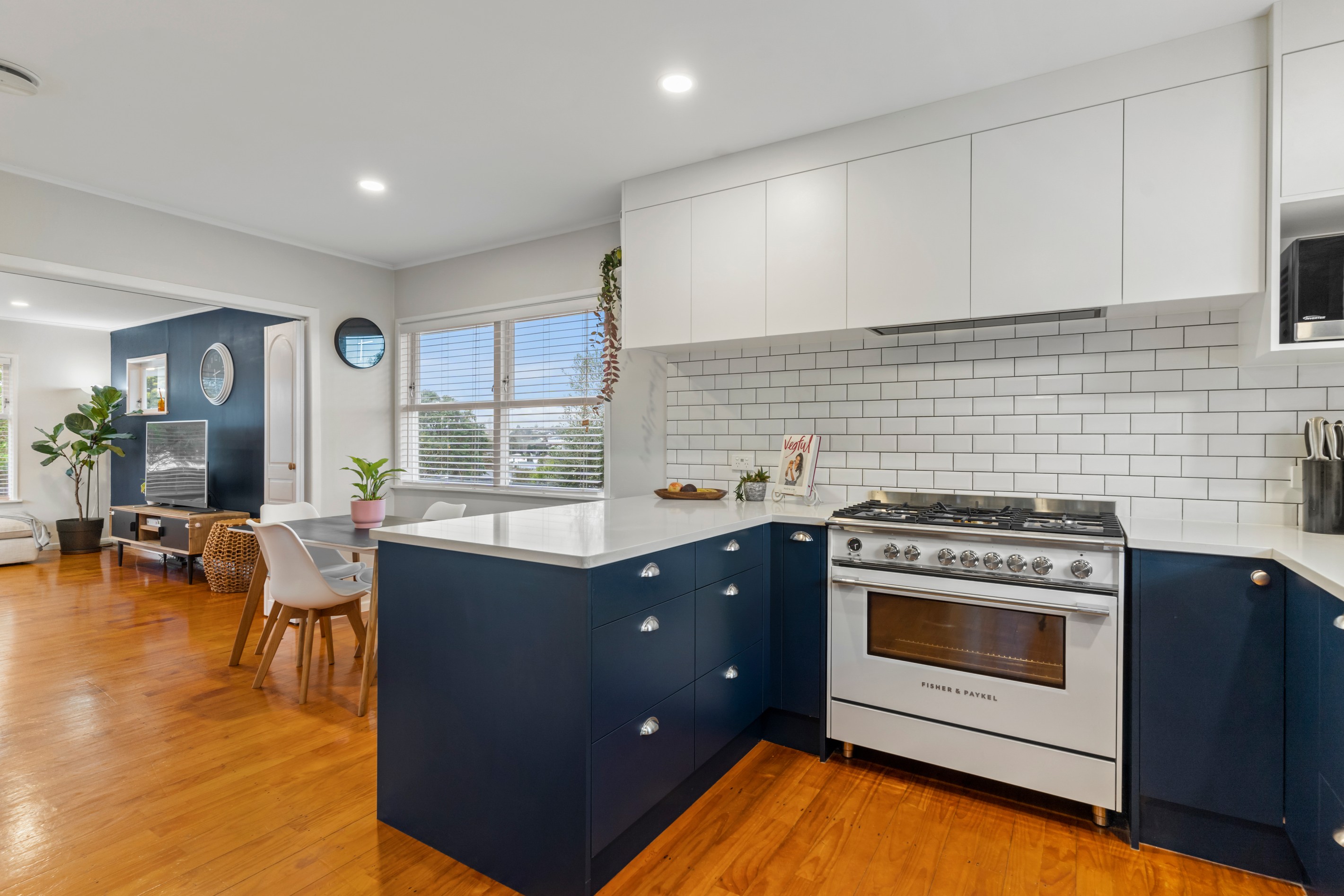 57 Fairclough Road, Beach Haven, North Shore City