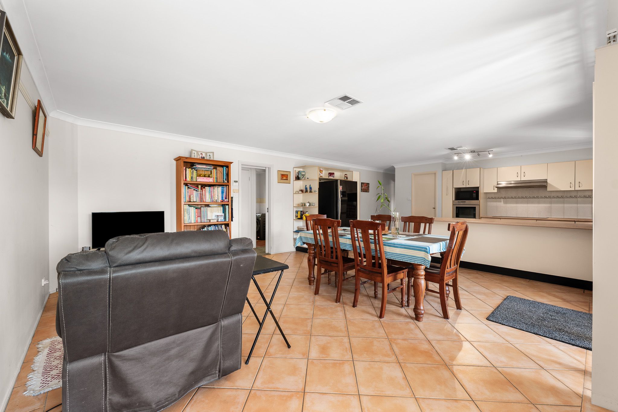 3 Harriet Close — photo 10 of 29