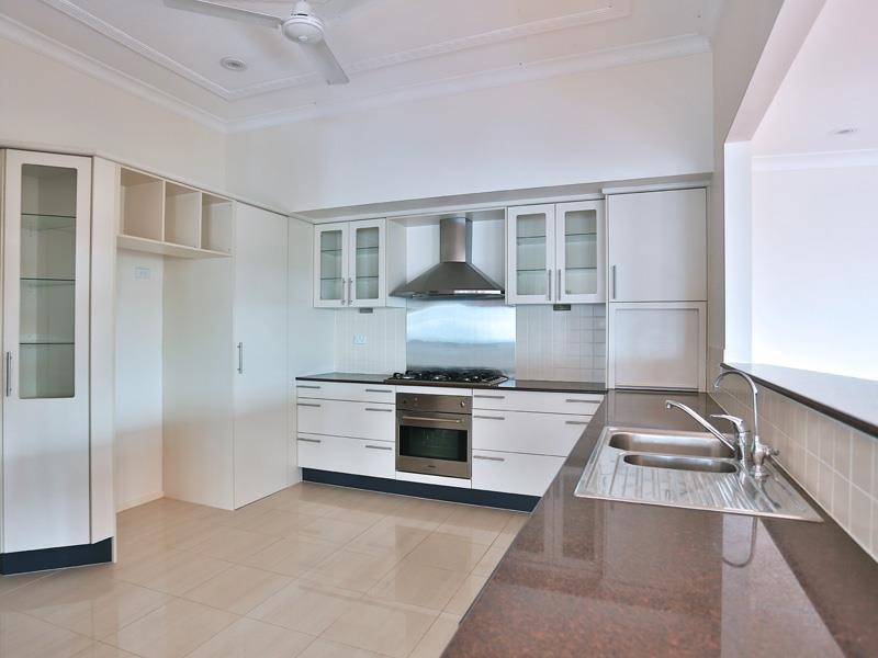 42 Creswick Street, Clayfield, QLD 4011