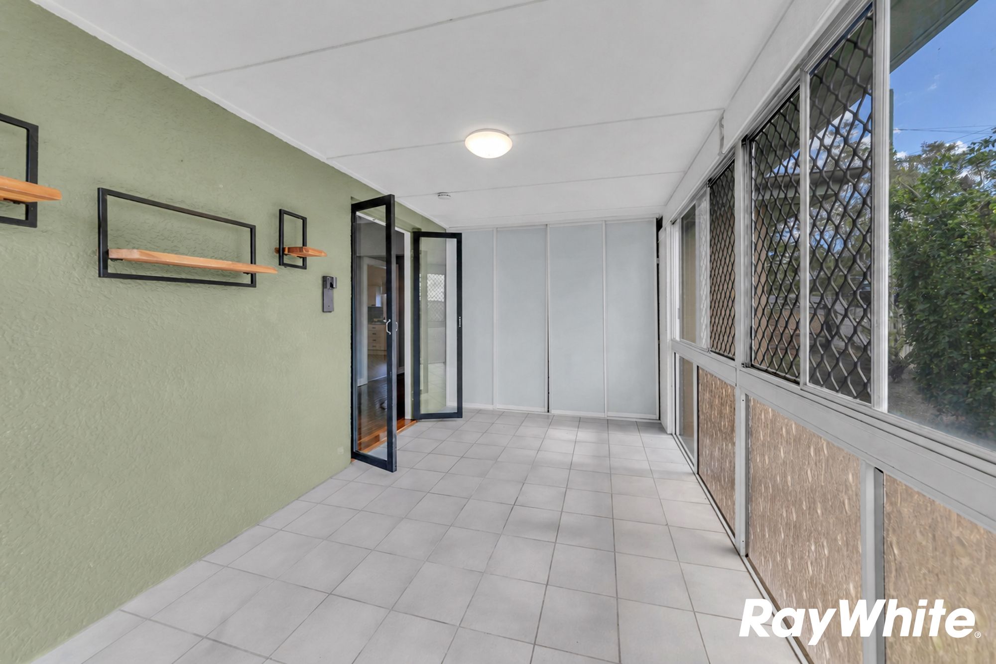 207 Blackstone Road — photo 3 of 23