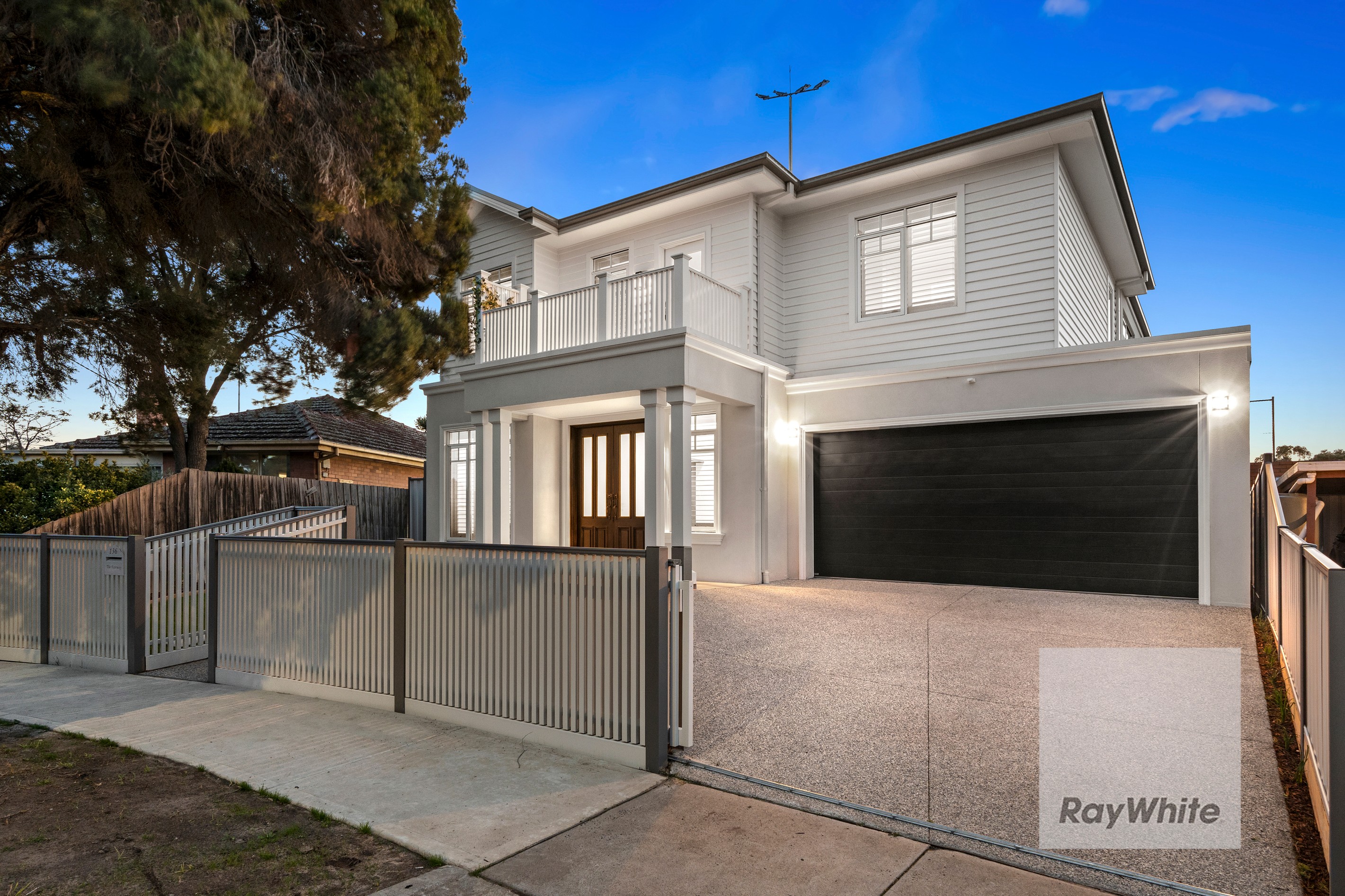 136 The Fairway, Bundoora, VIC 3083