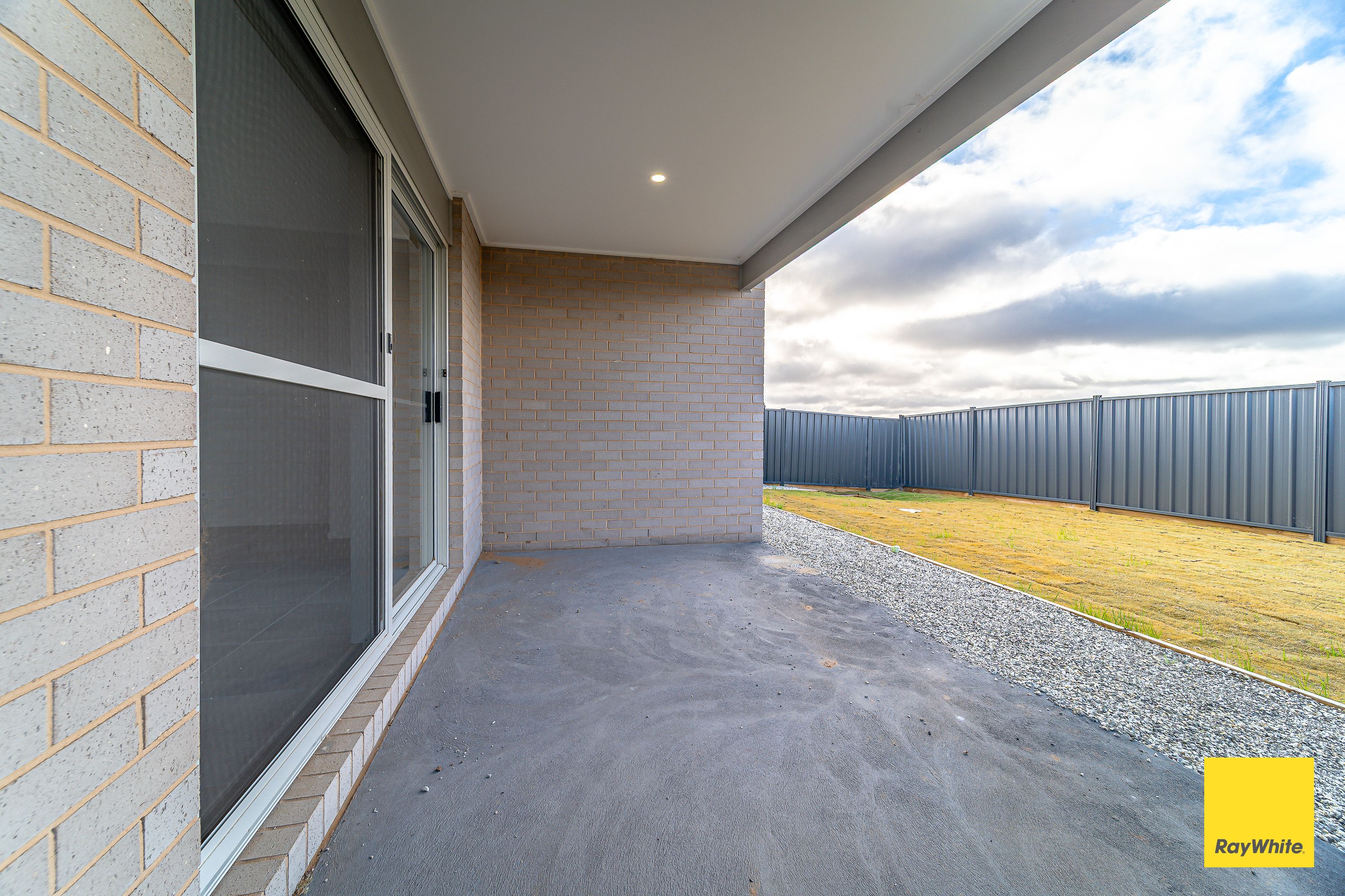 18 Jarvis Street — photo 13 of 14