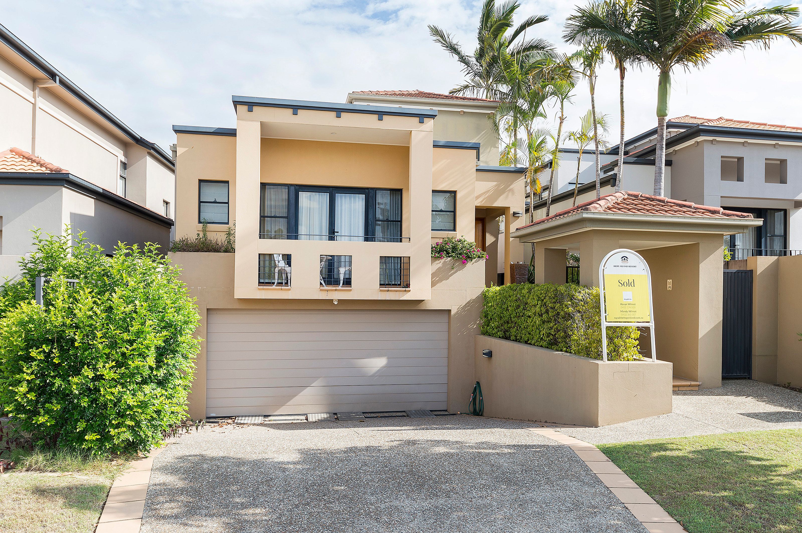 1506 Rosebank Way West, Hope Island, QLD 4212