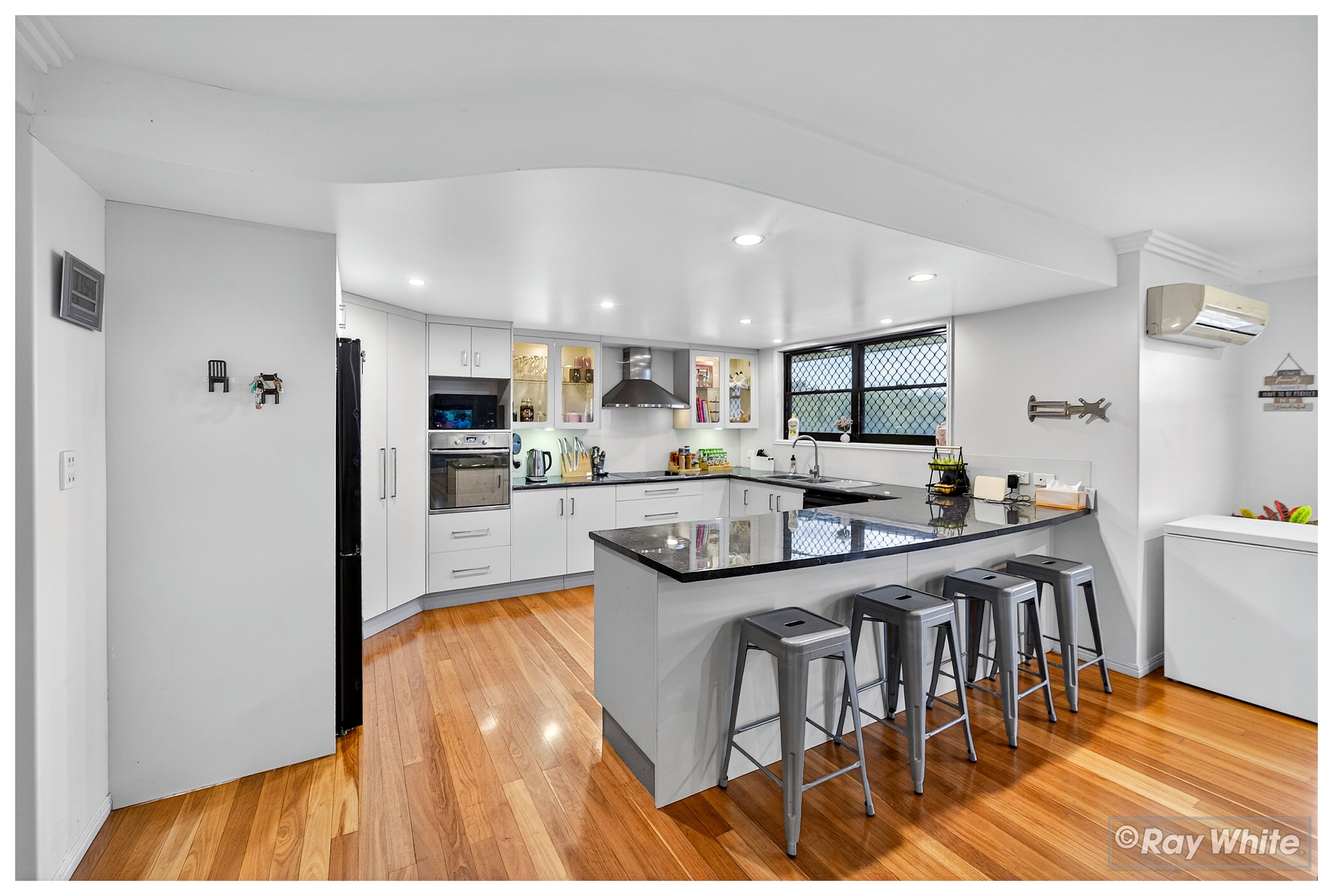 8 Murlay Avenue, Frenchville, QLD 4701