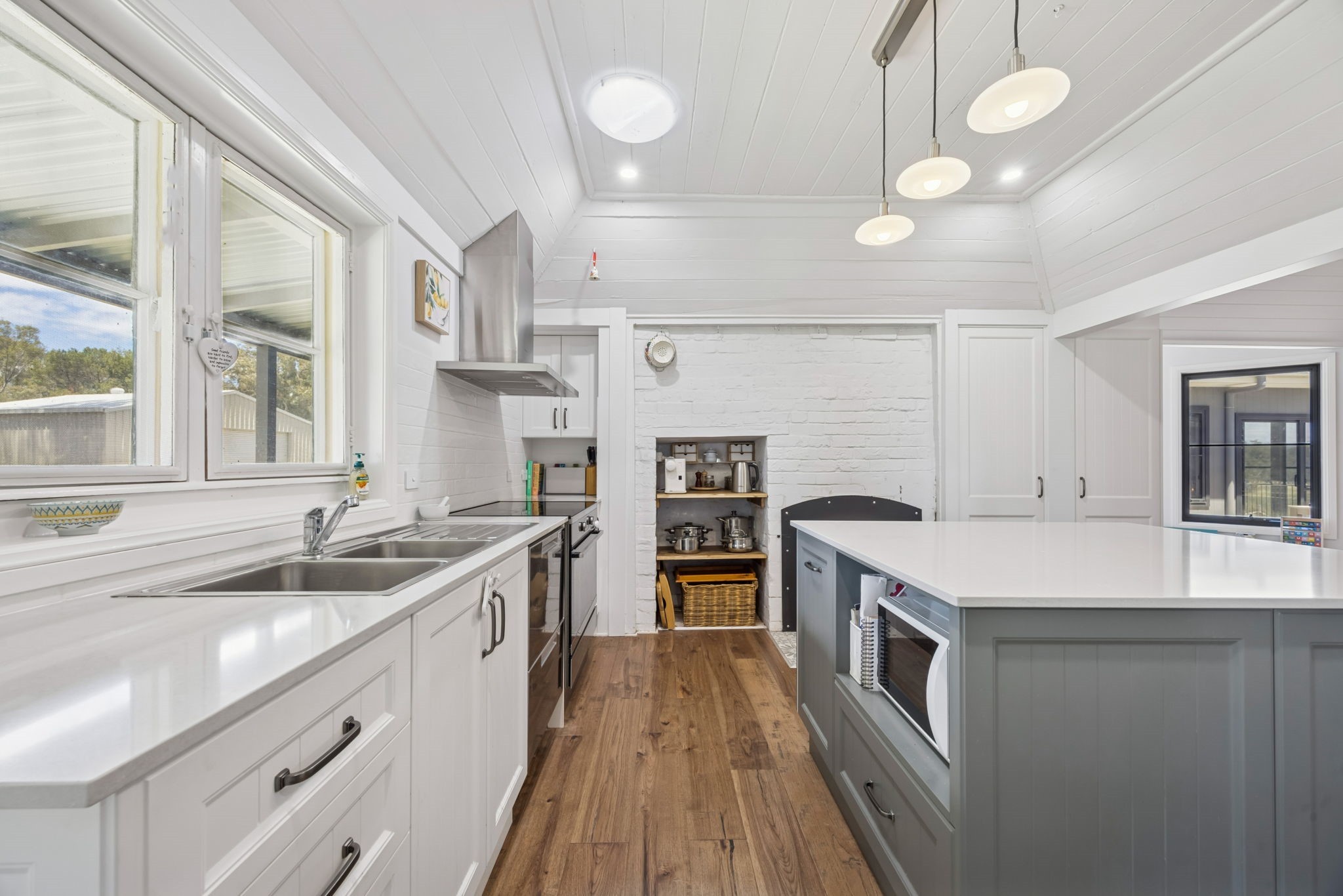 100 Swamp Road, Murringo Via, Young, NSW 2594