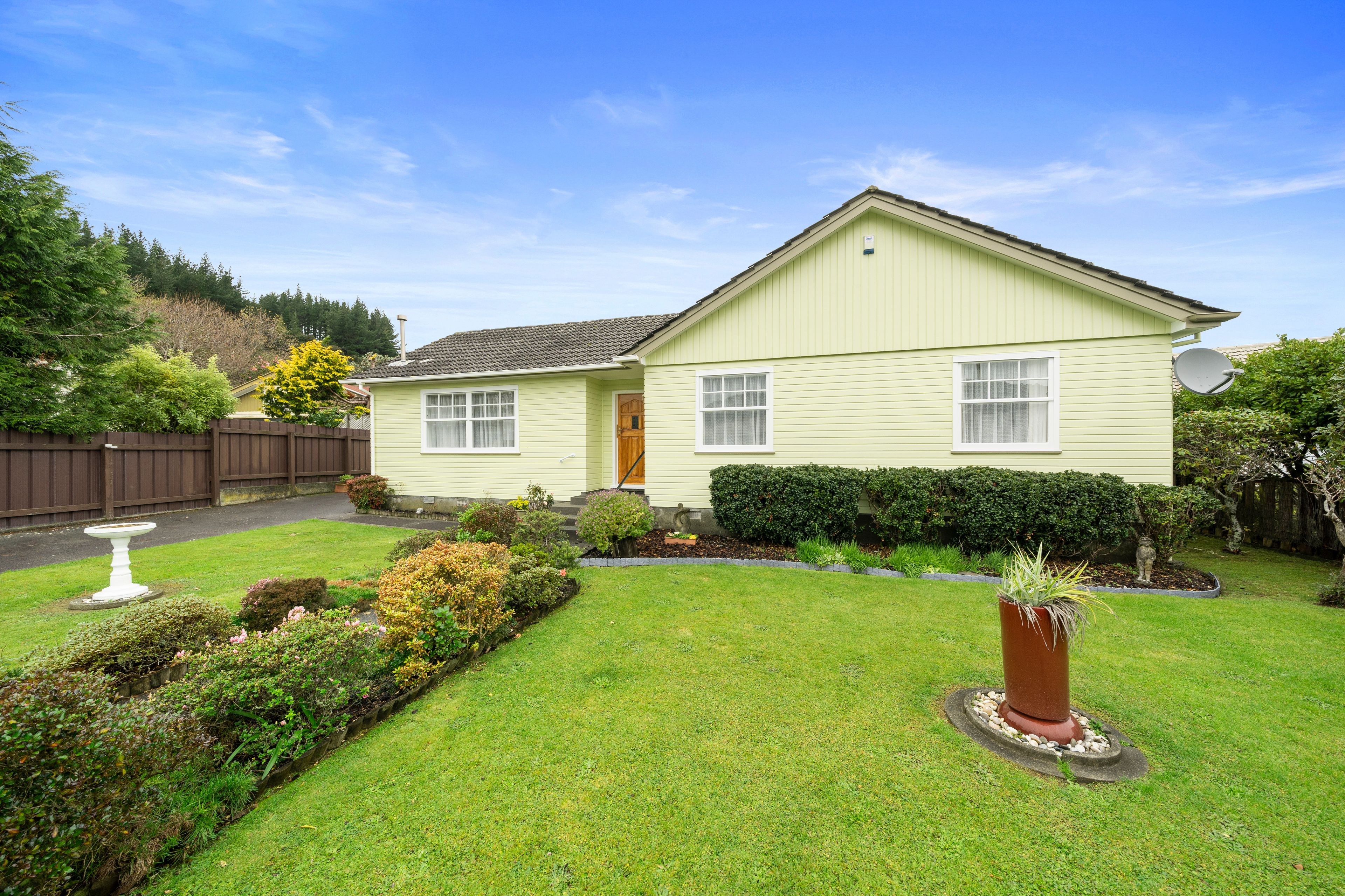 6 Mataura Grove, Wainuiomata, Lower Hutt City