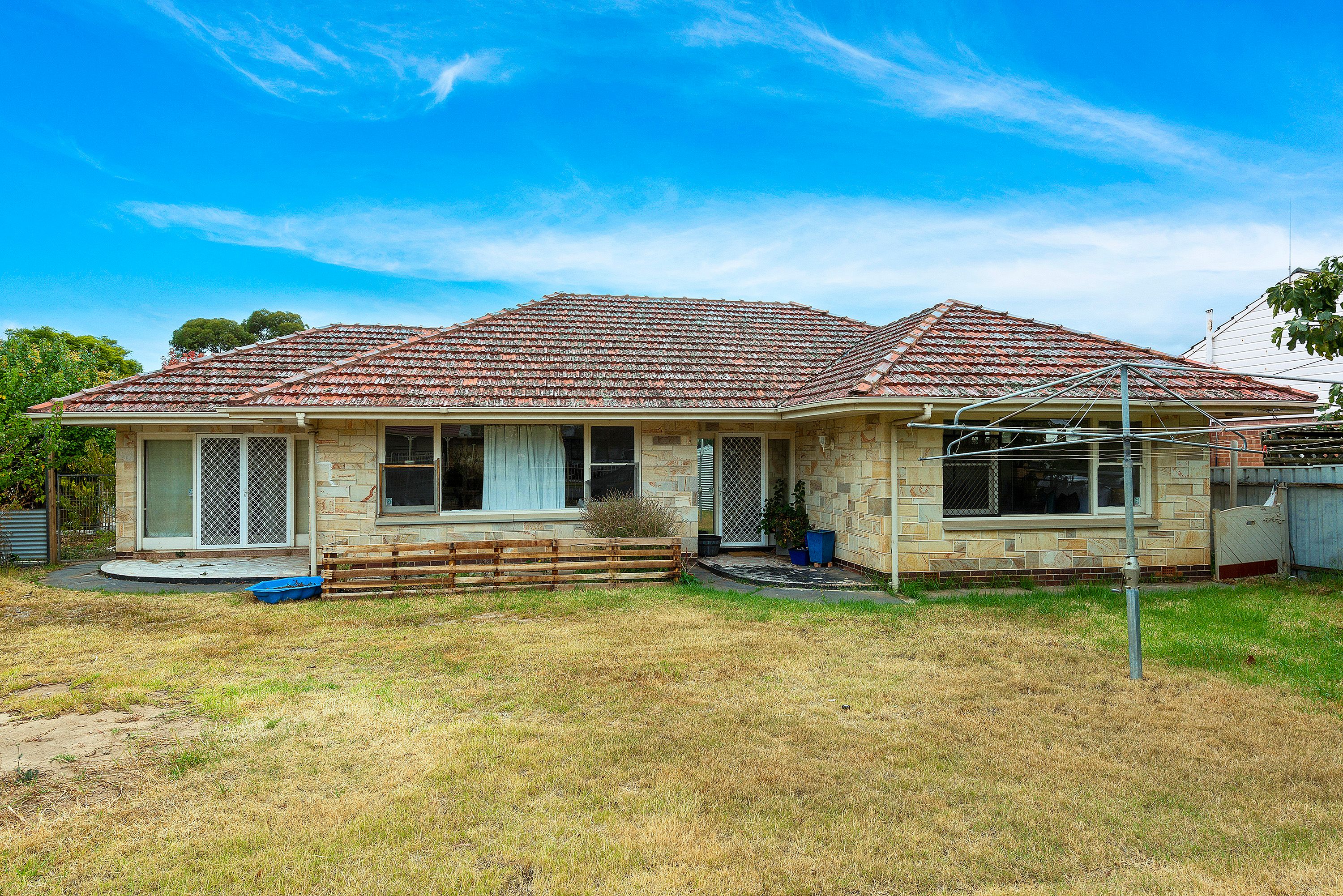 5 Pauls Drive, Valley View, SA 5093
