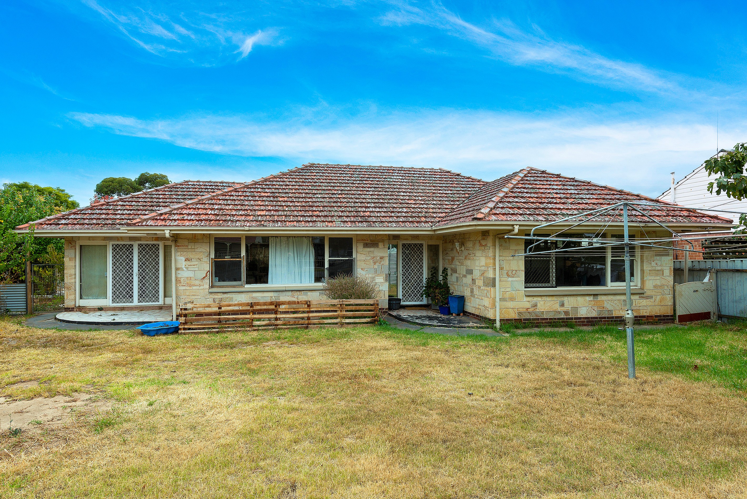 5 Pauls Drive, Valley View, SA 5093