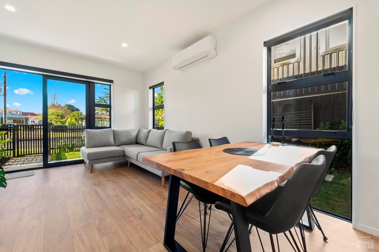 2/89 Beach Road, Te Atatu Peninsula, Waitakere City