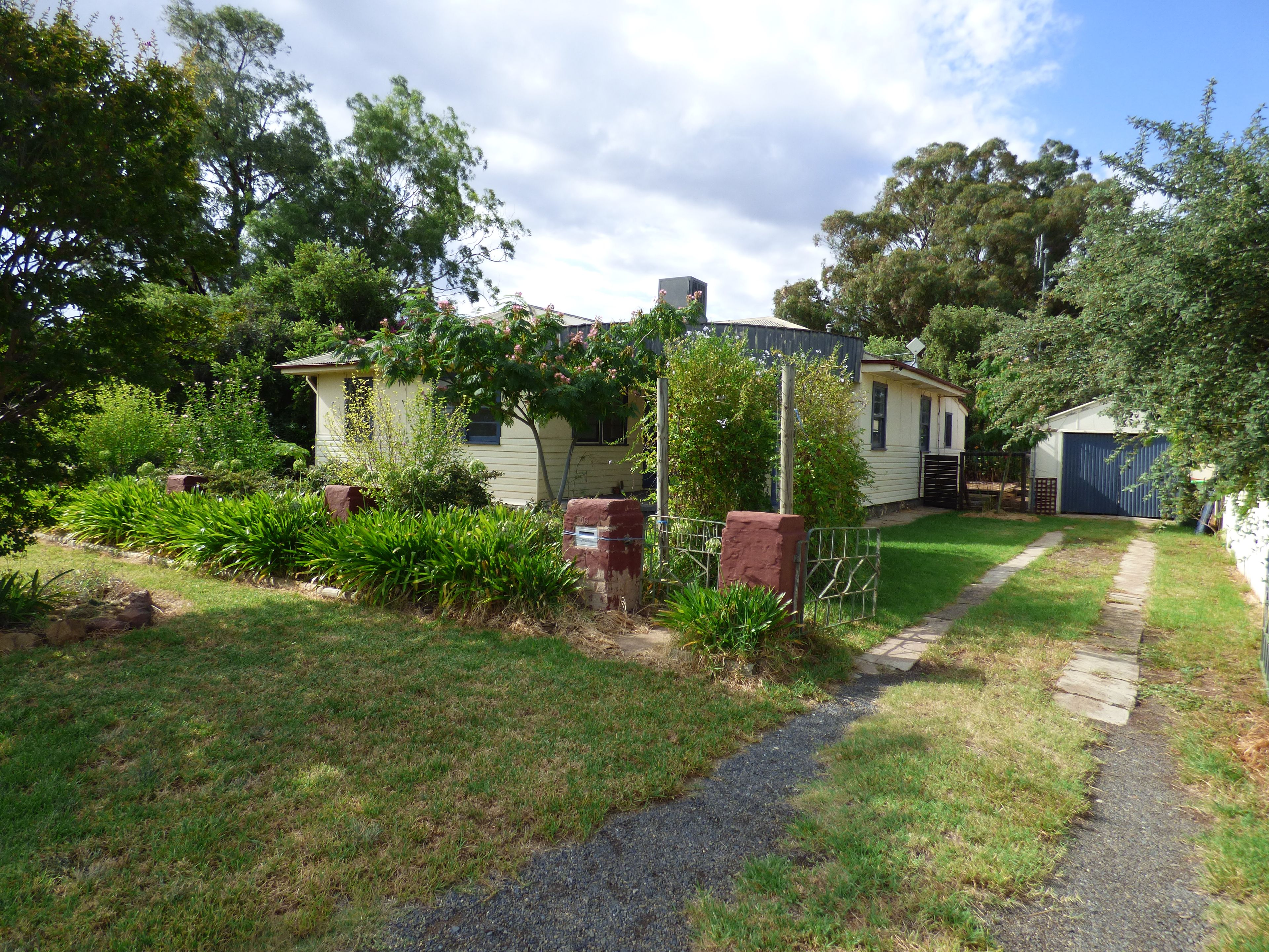 16 Elizabeth Street, Forbes, NSW 2871