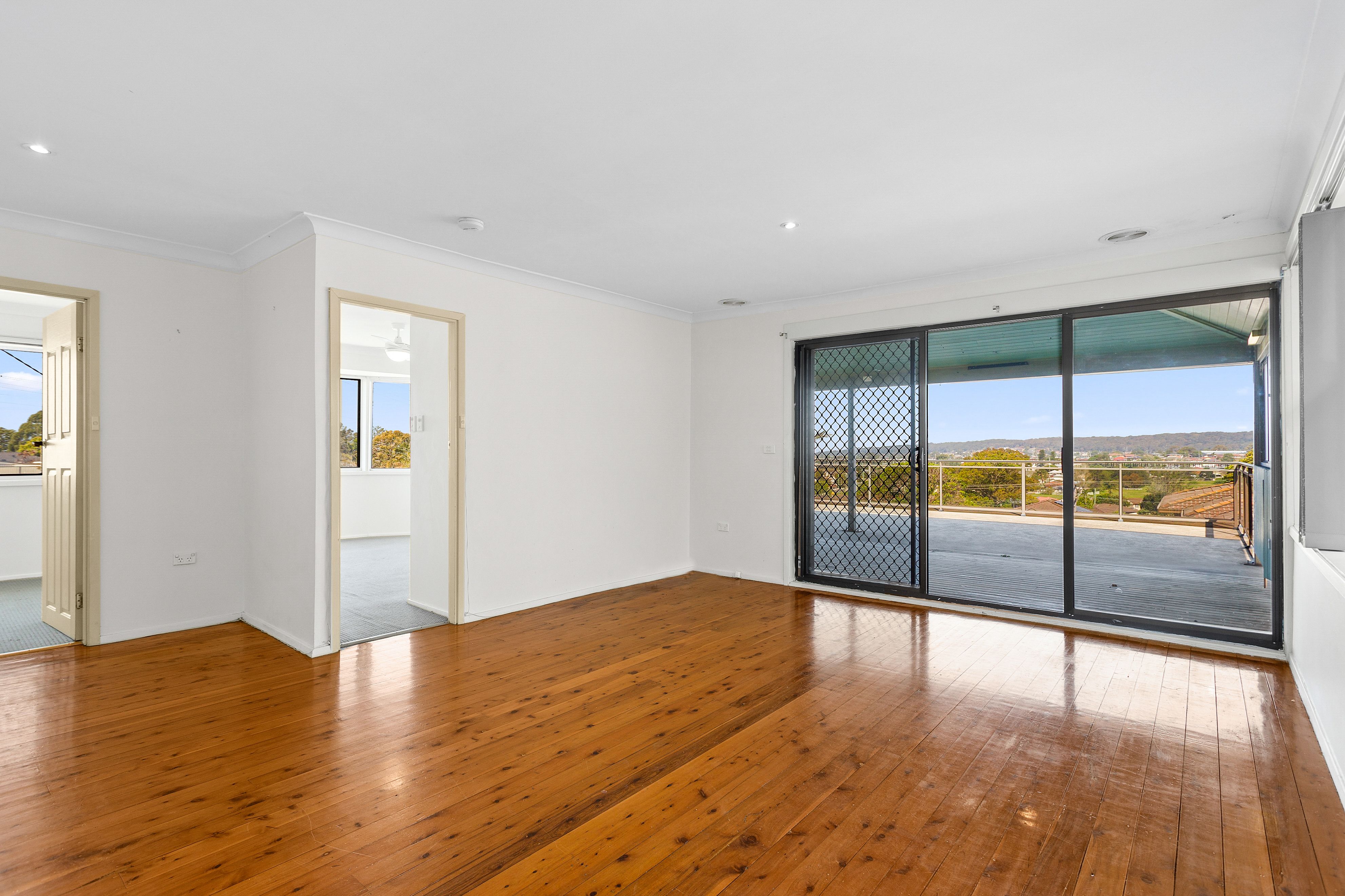 1 Cuthbert Drive, Mount Warrigal, NSW 2528