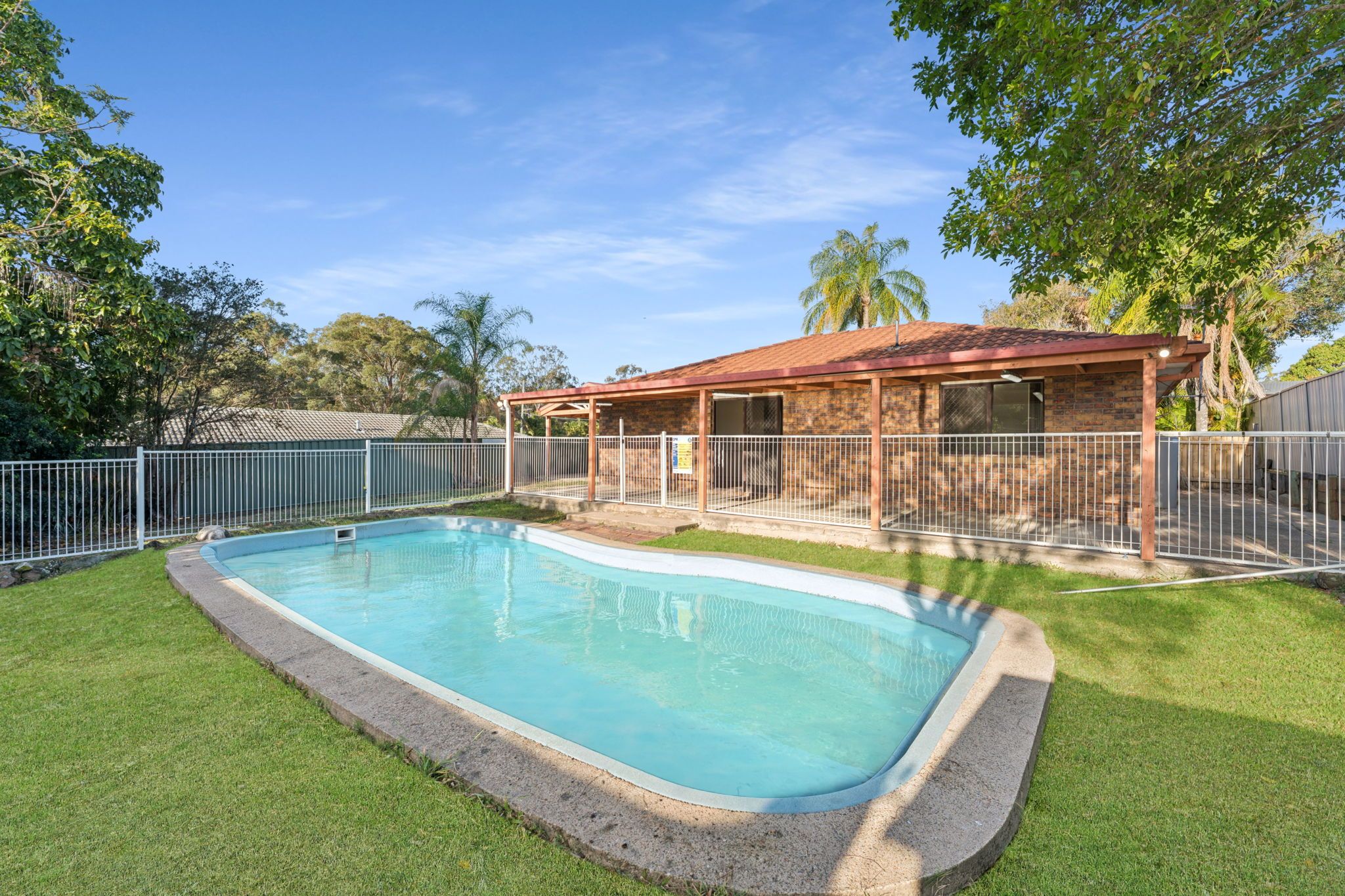 3 Mortlake Crescent — photo 18 of 19