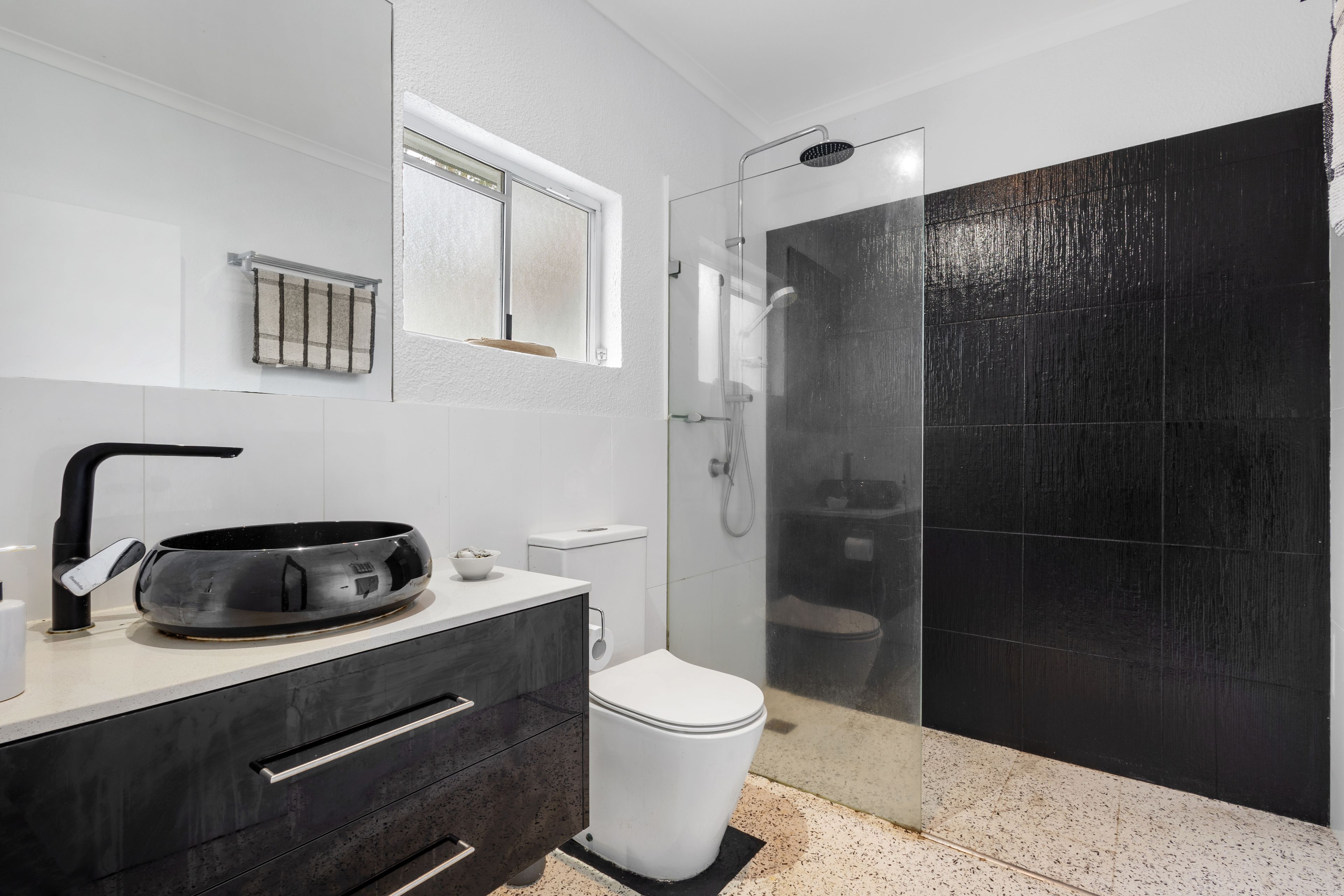125/121-137 Port Douglas Road — photo 5 of 28