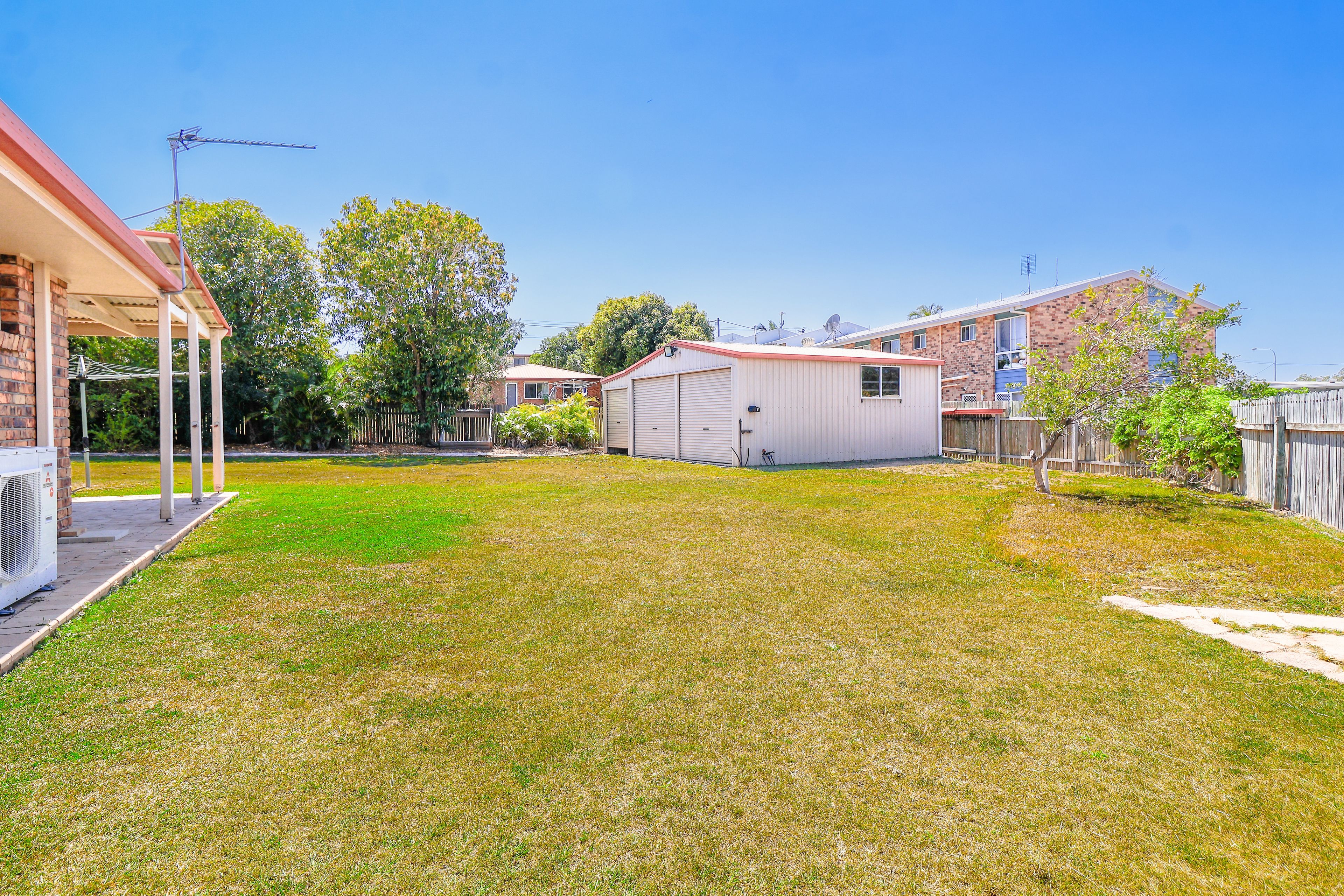 11 Alexandra Close — photo 24 of 26