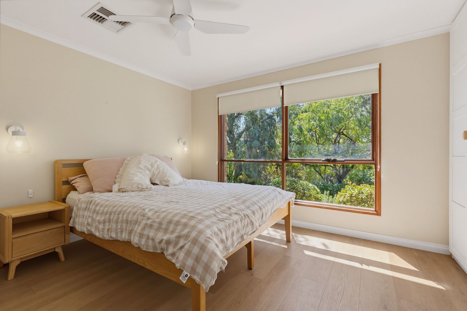 15 Lana Street — photo 7 of 18